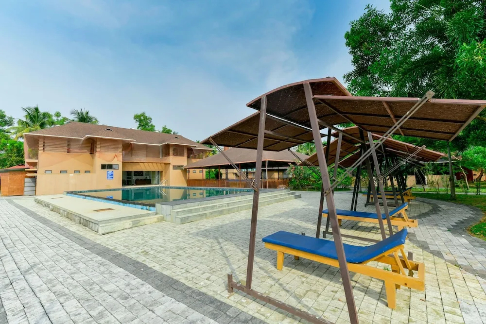 Palette Resort - Grand Ayur Island