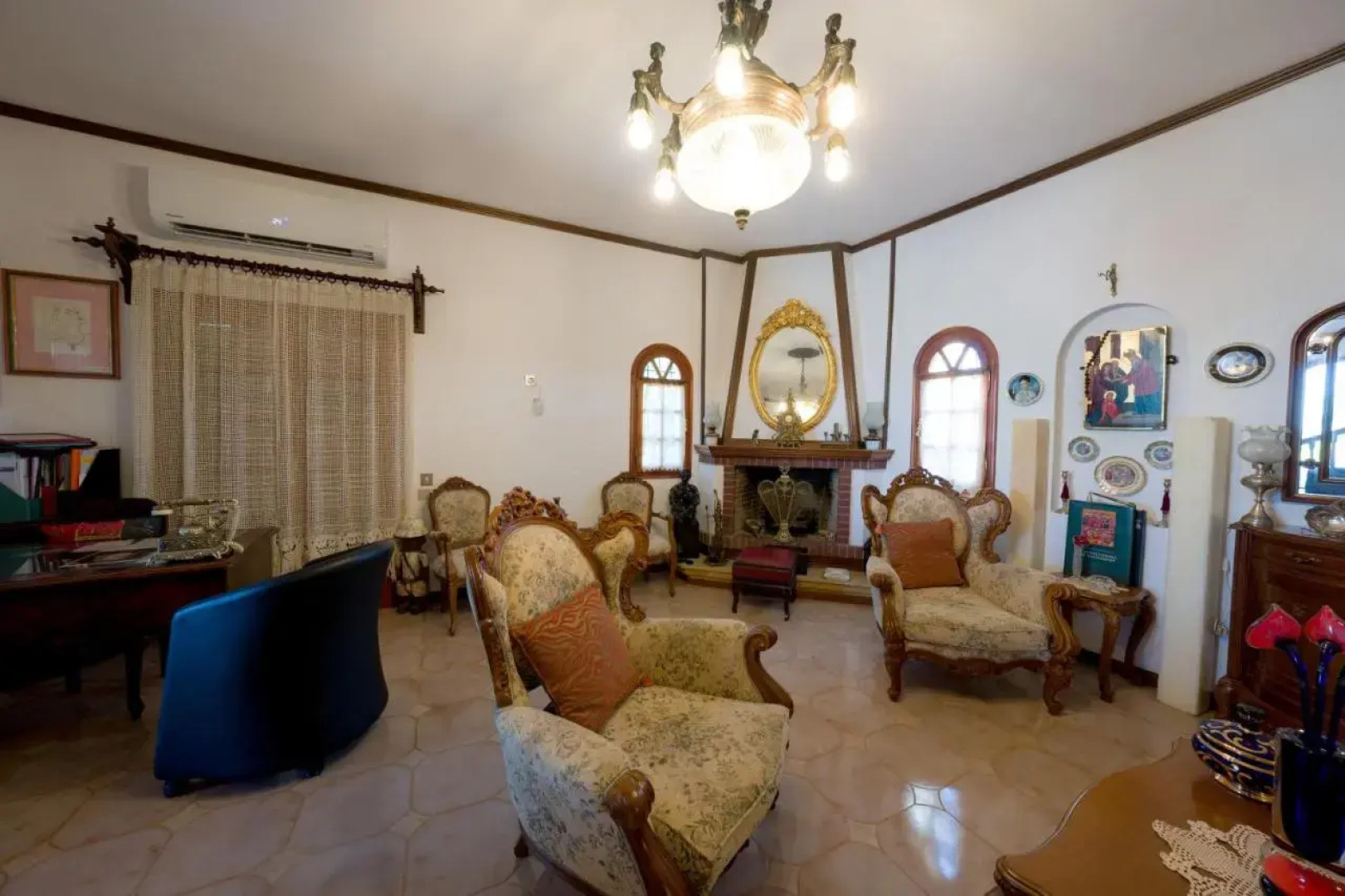 Archontiko Alexandros Luxury Suites