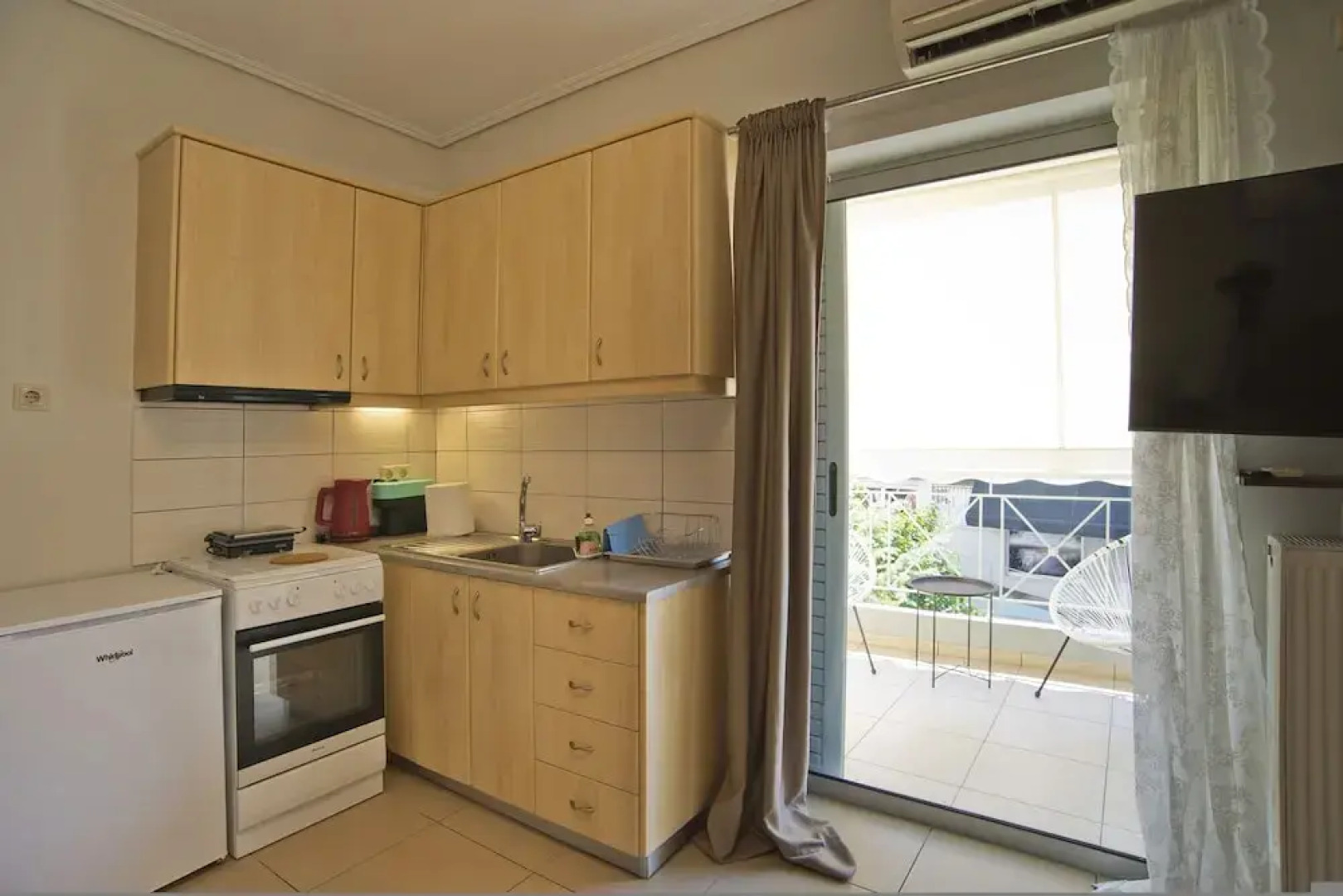 Filoxenia With 1 Bedrooms and 1 Bathrooms