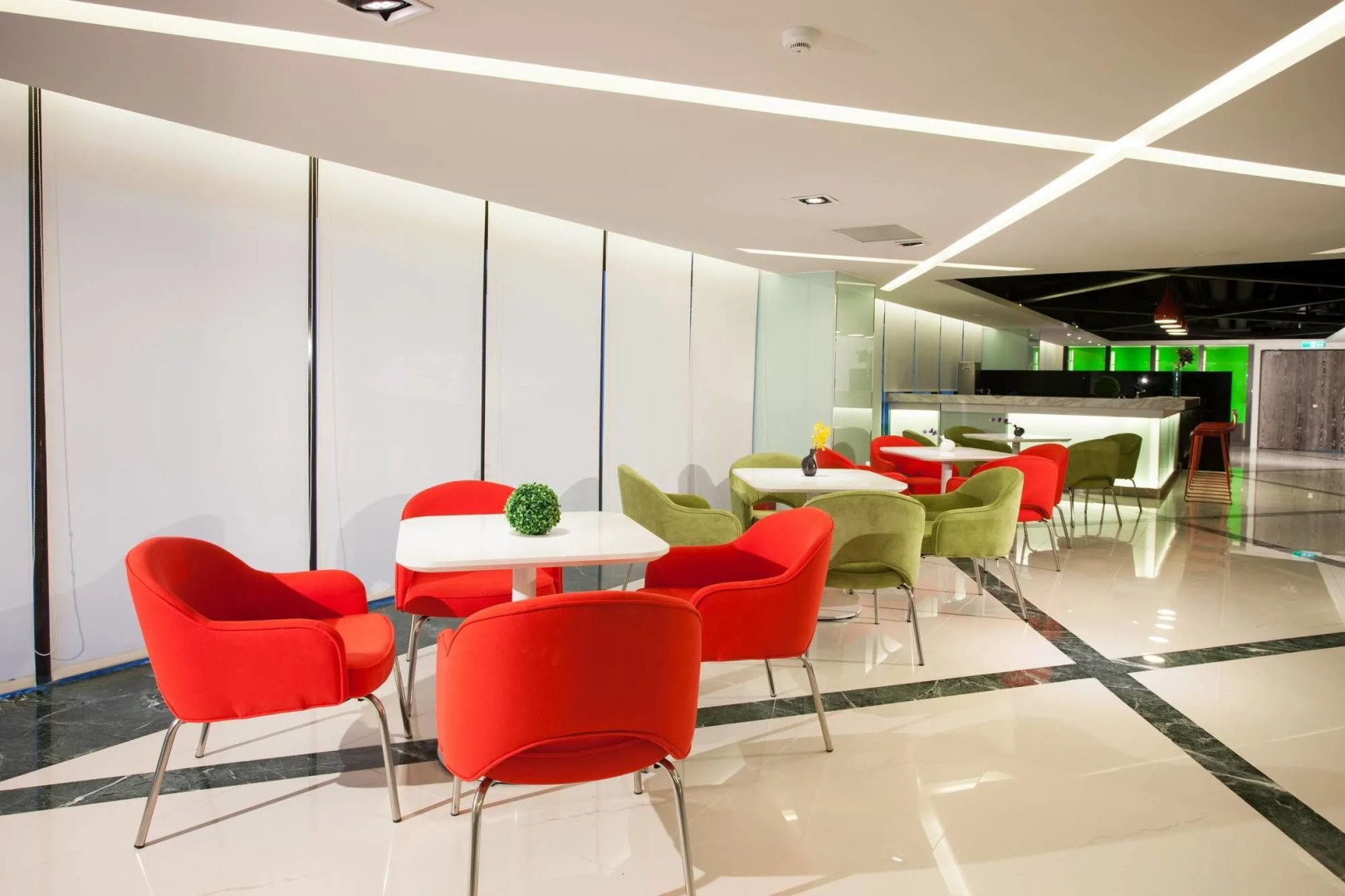 CHECK inn SELECT Hualien LinSen