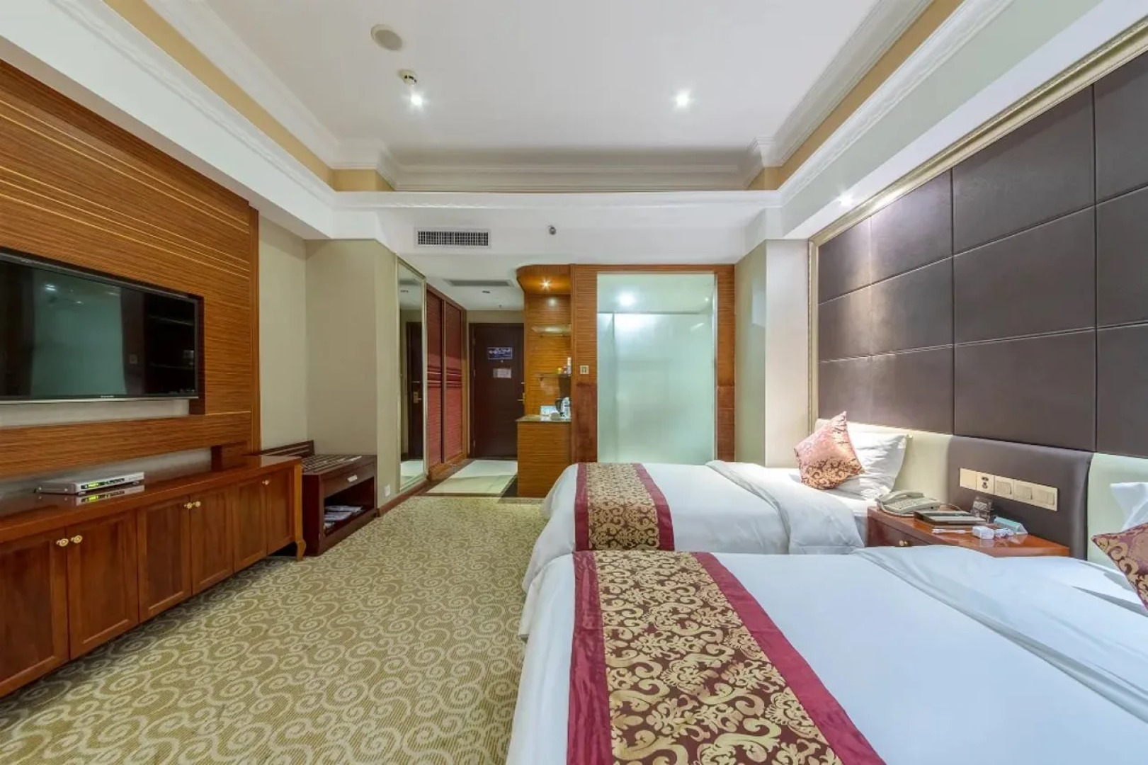 Tai'an International Hotel