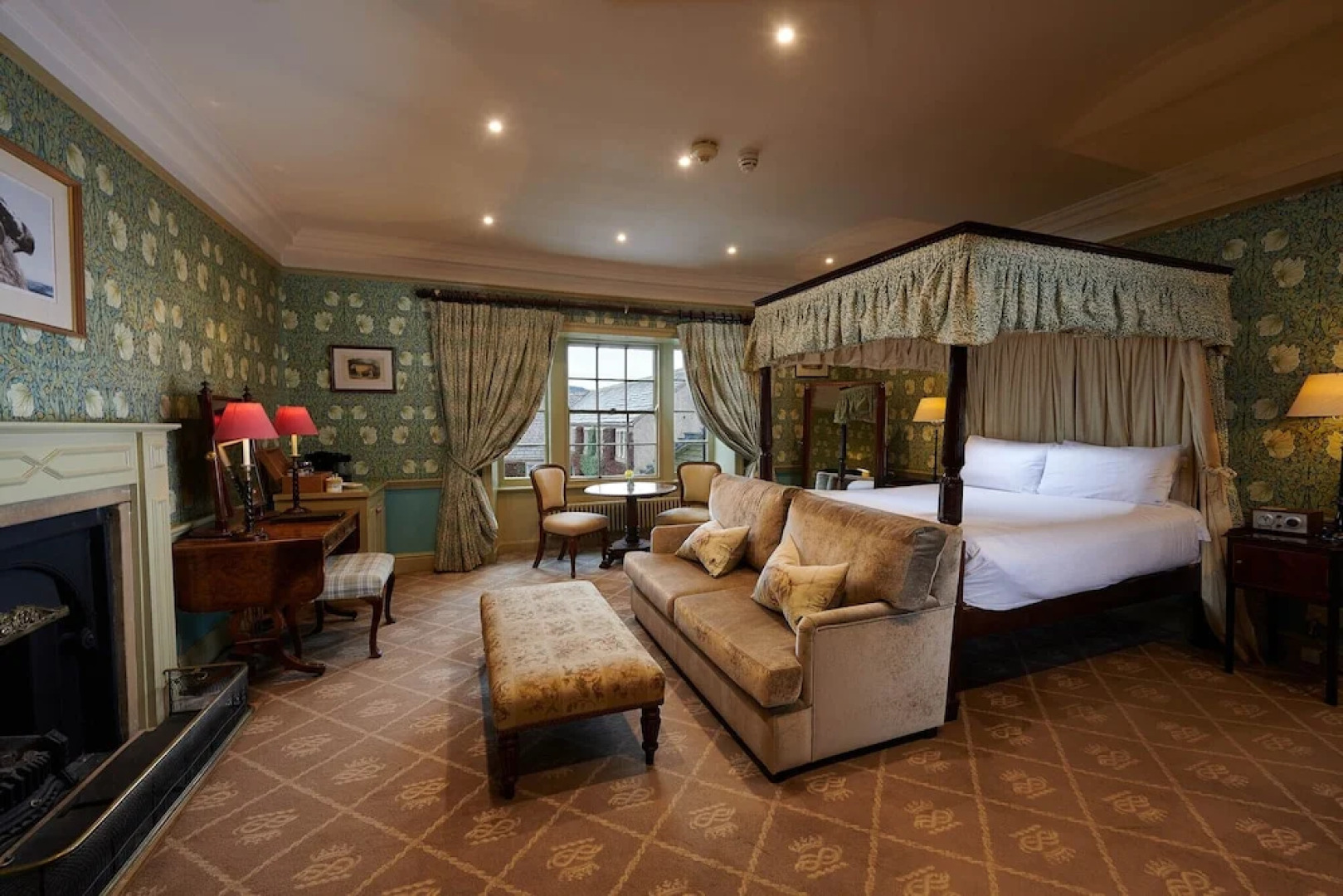 The Devonshire Arms Country House Hotel & Spa
