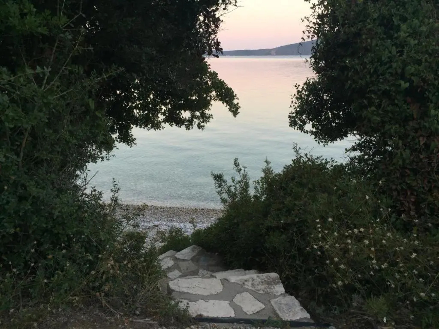 Beach Villa 5 Steps Away From The Sea