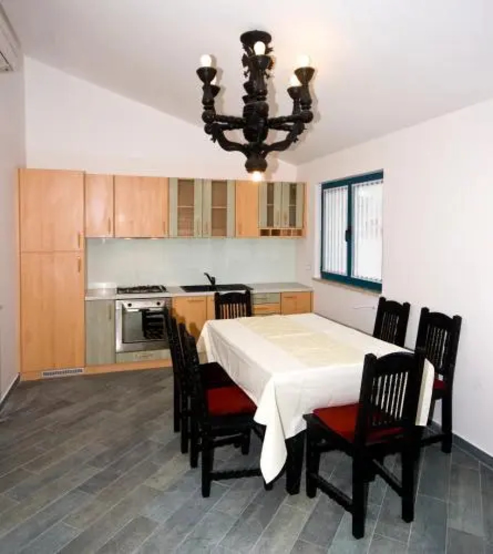 Rooms and Apartments Villa Dama