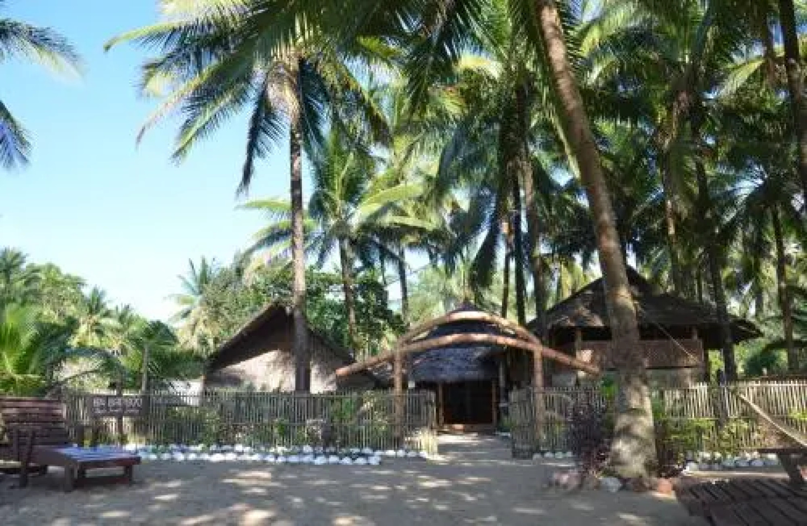 Big BamBoo Beach Resort Sipalay