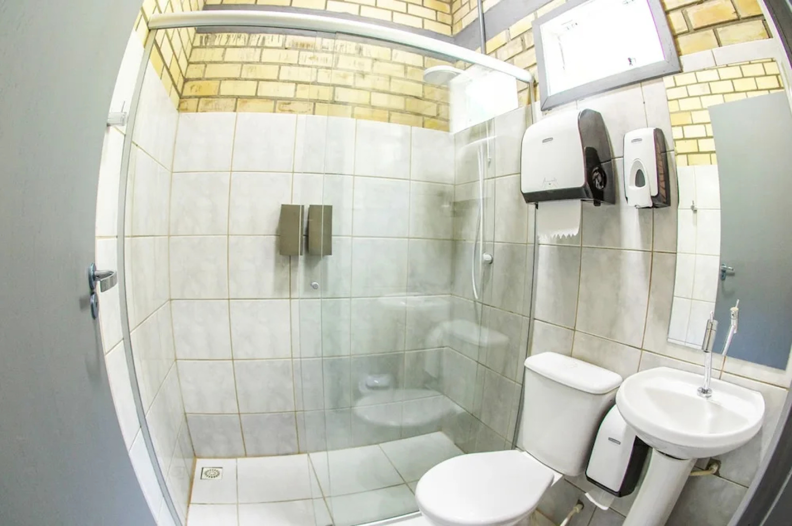 Praia do Rosa Hostel