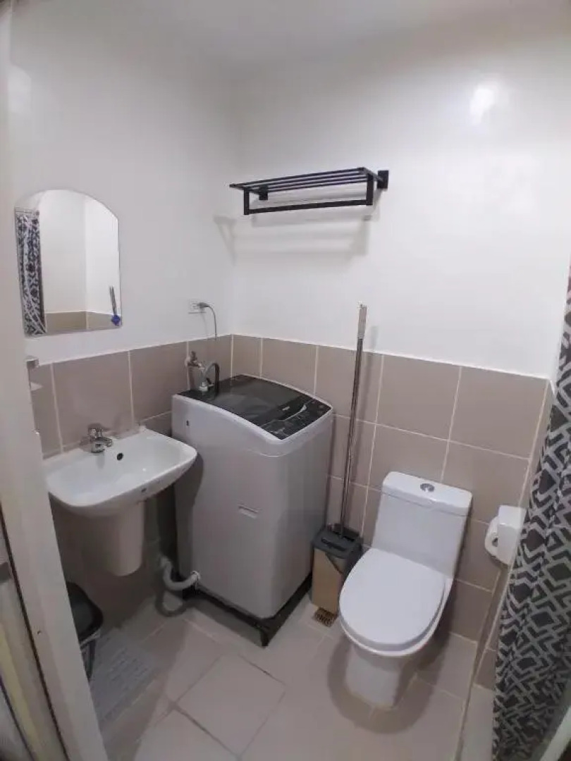 SM South Residences, 1 bedroom with balcony.