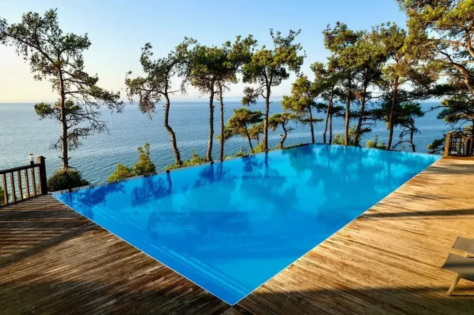 Marisstone Hotel Villa