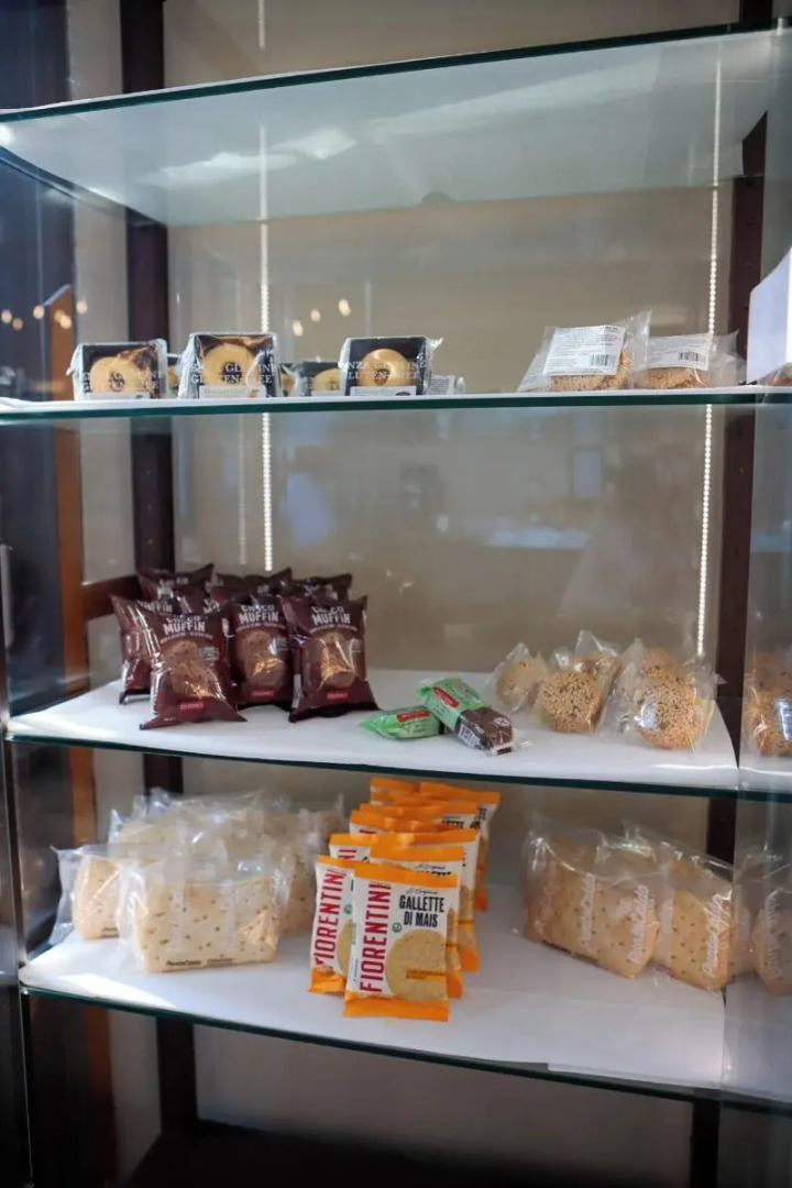 Pràcatinat Hotel & Restaurant