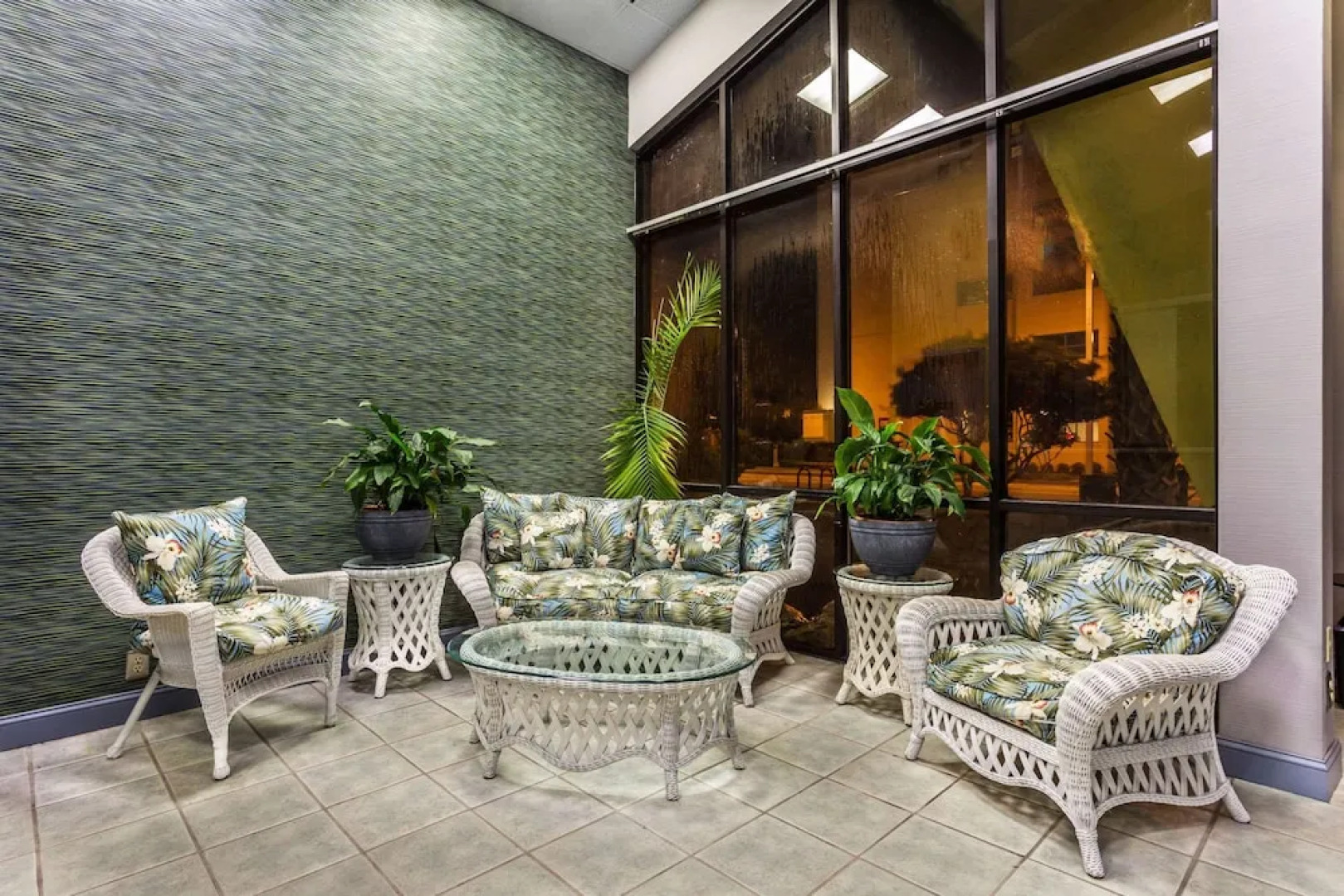 Days Inn Virginia Beach At The Beach