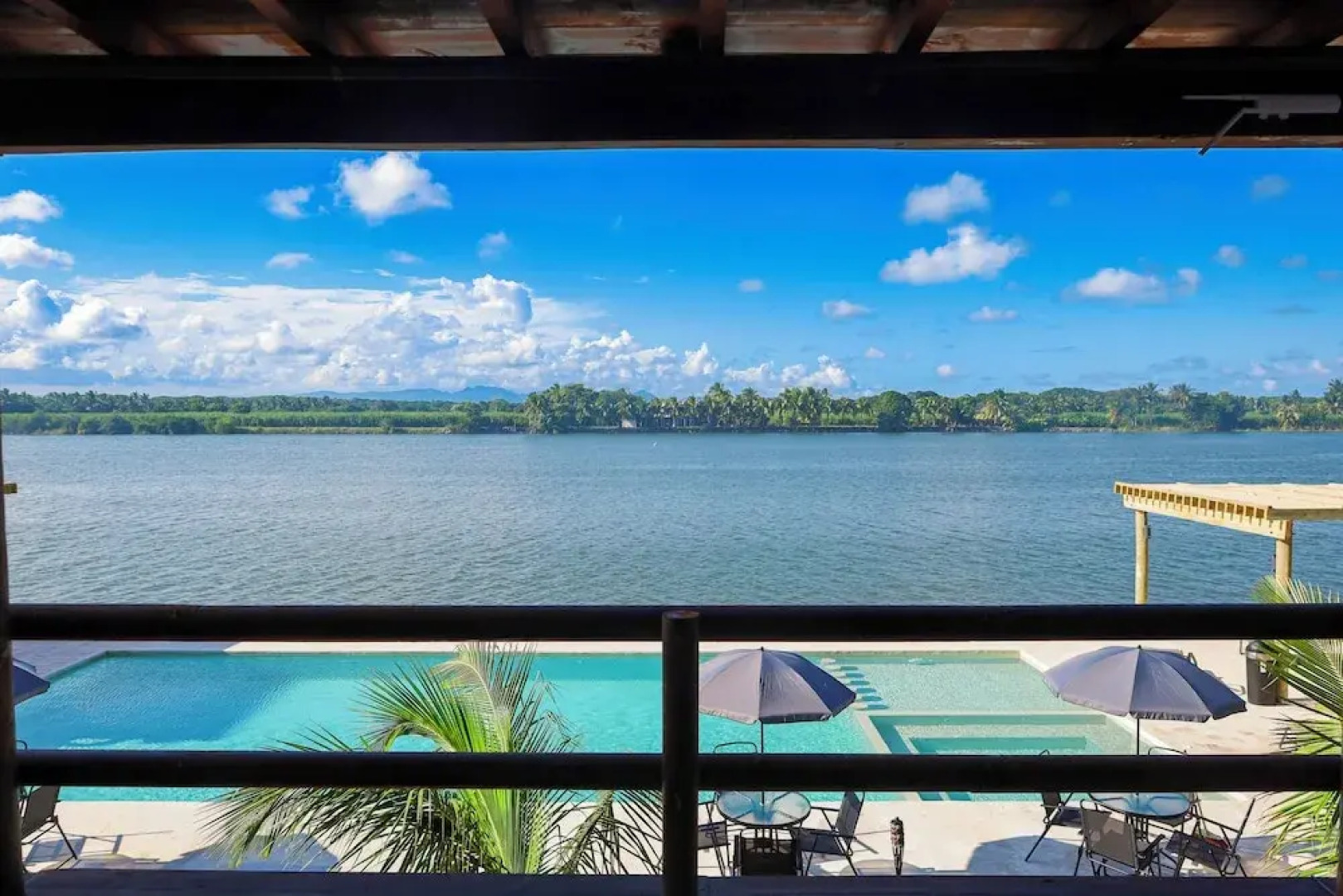 Riverside Hotel Chachalacas