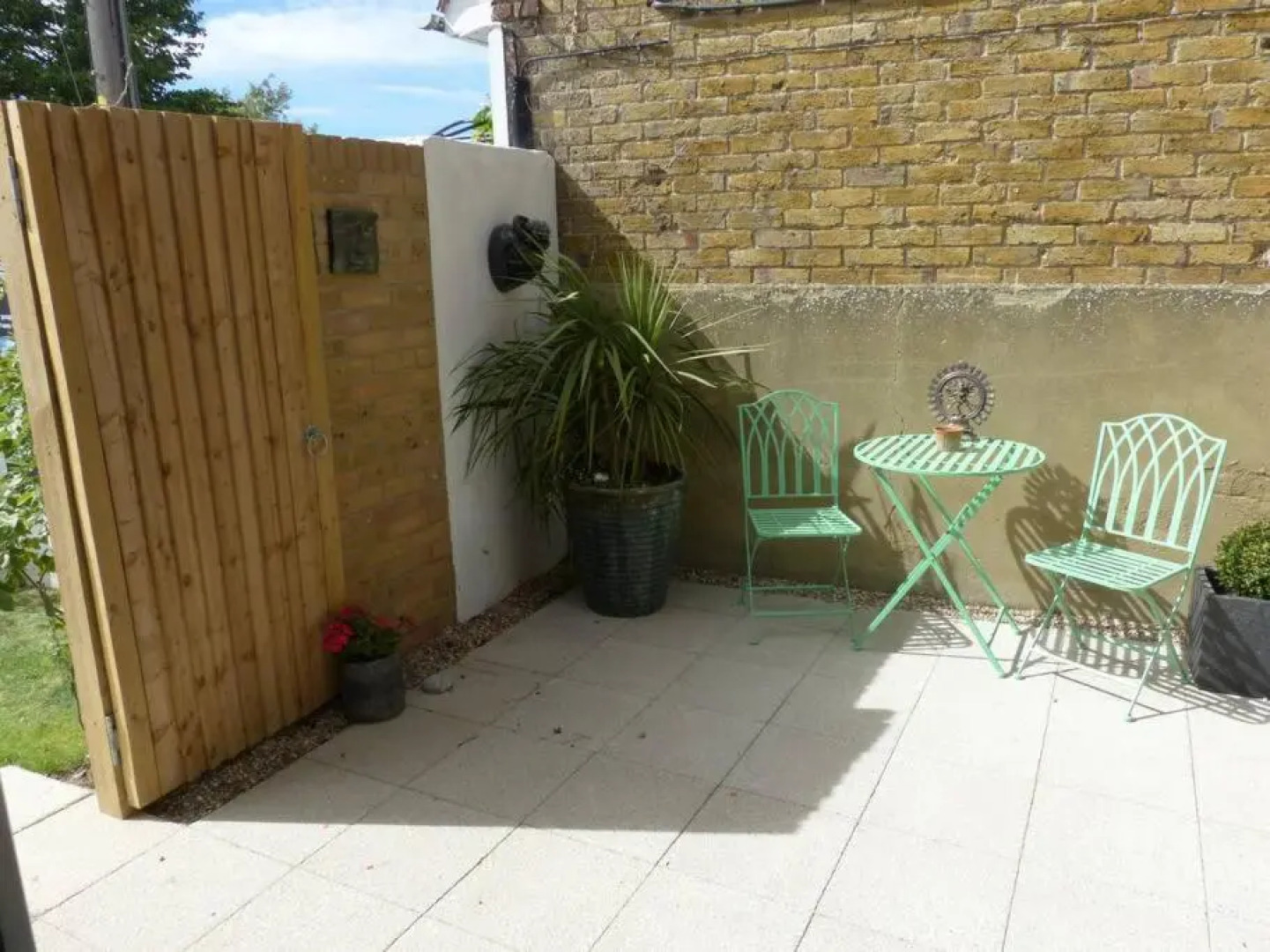 Salt Yard Cottage No 1