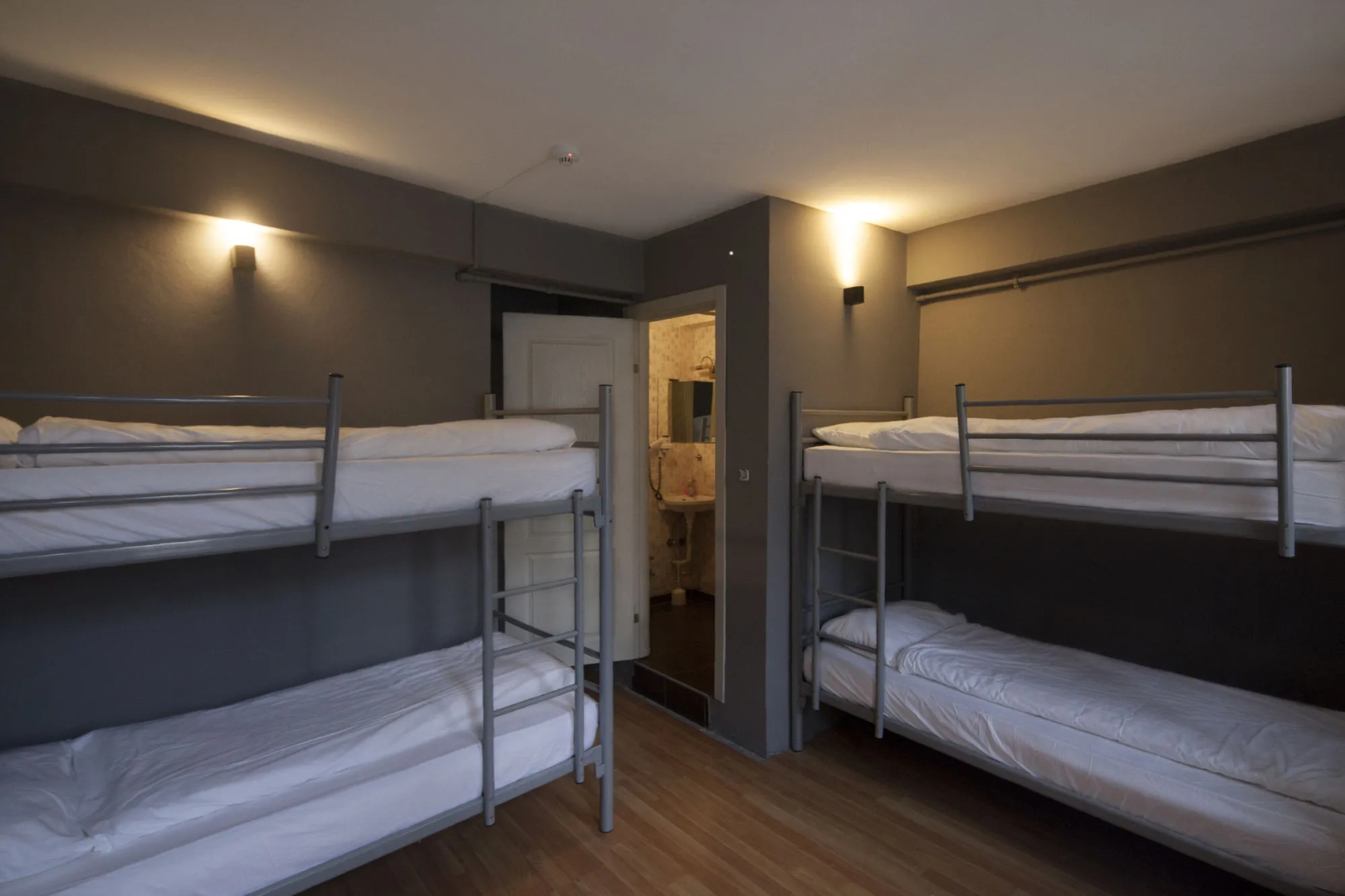 Eastwest Guesthouse