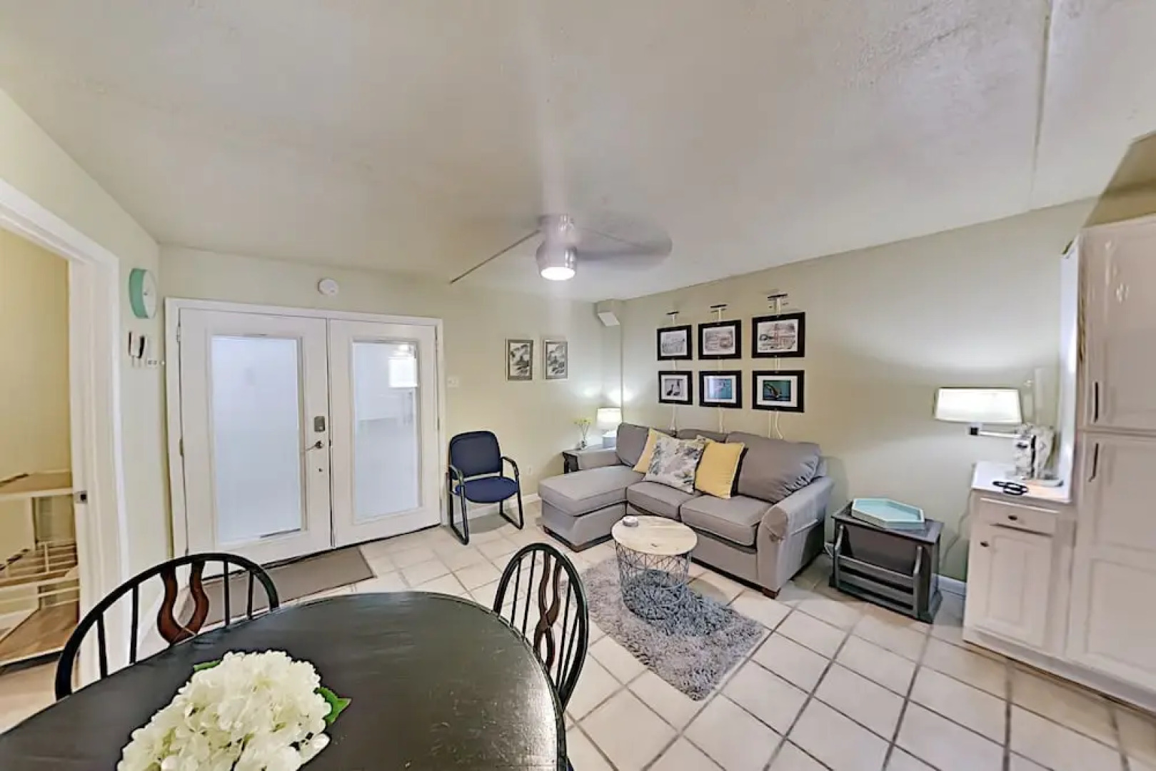 Lovely Canal-front W/ Pools & Boat Slip 2 Bedroom Condo