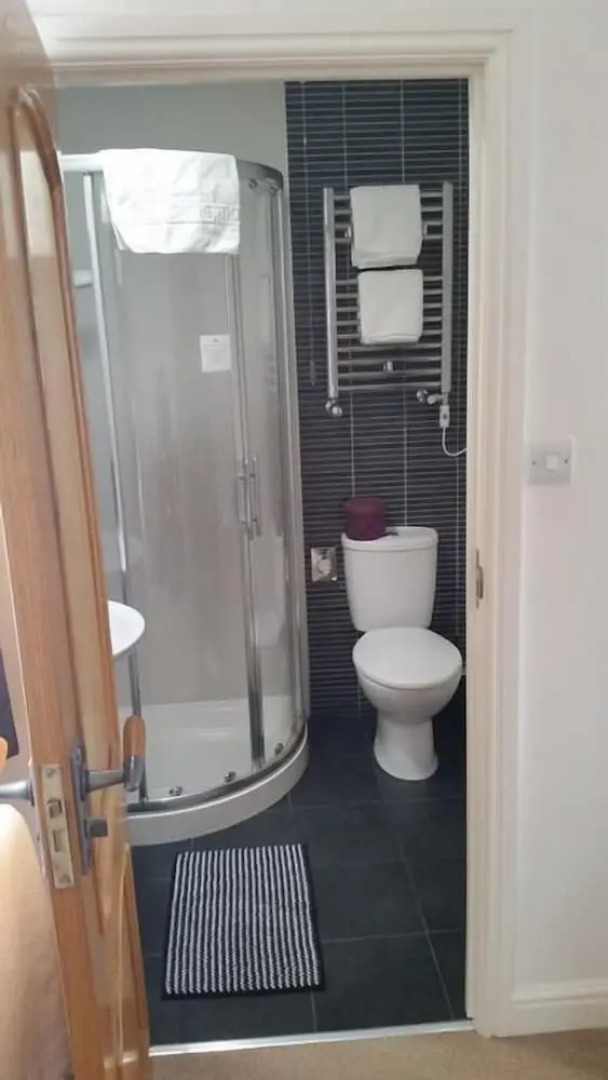 Mandeley Guest House