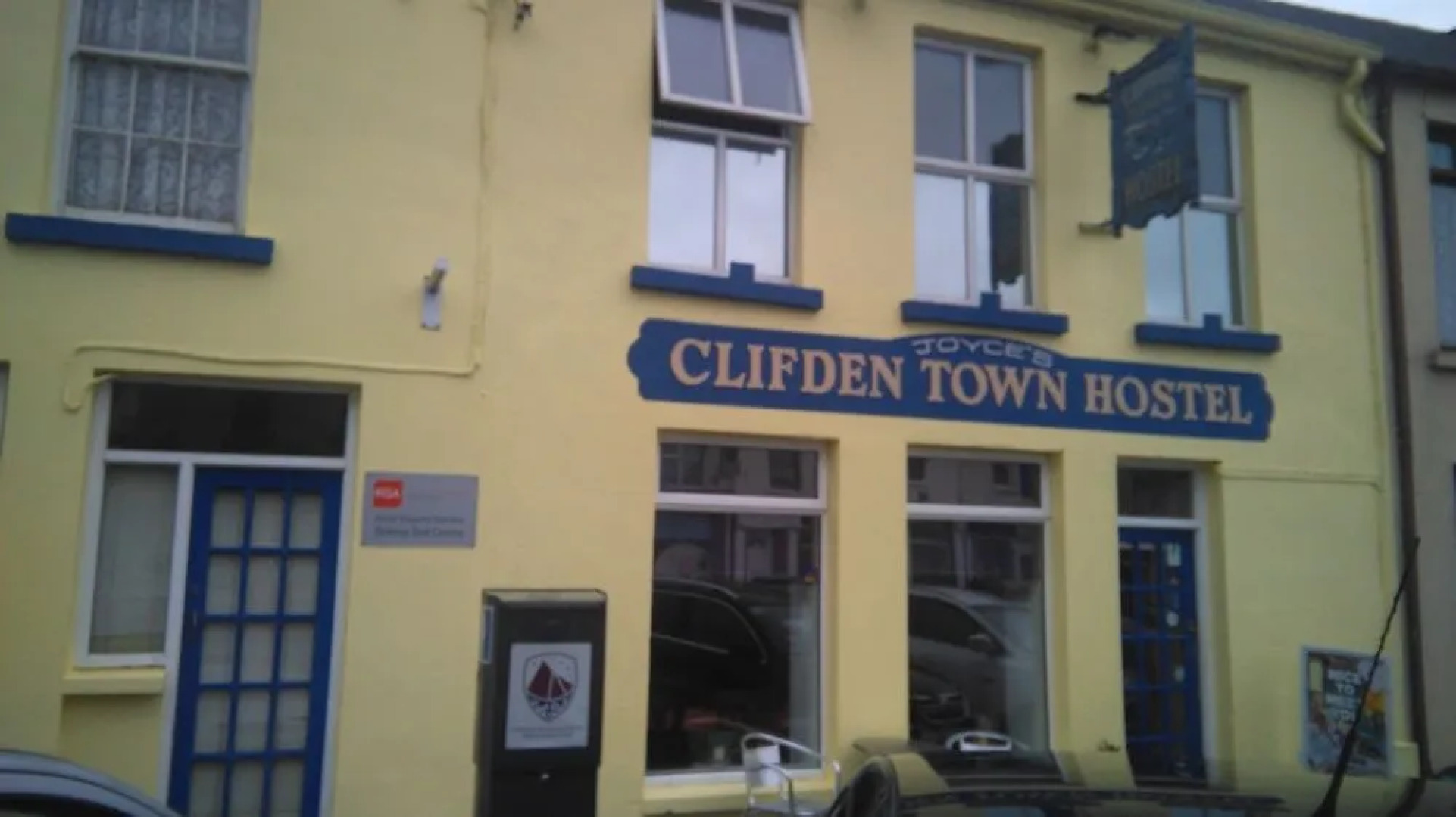 Clifden Town Hostel