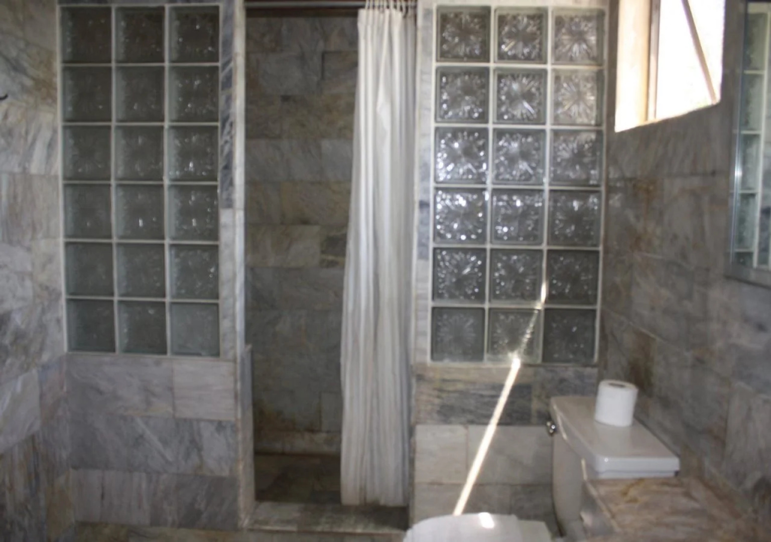 Regatta Residence Hotel