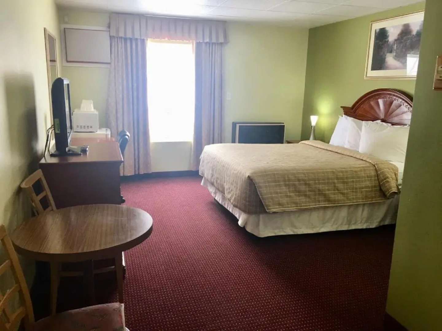 Valley Inn Motel & Suites