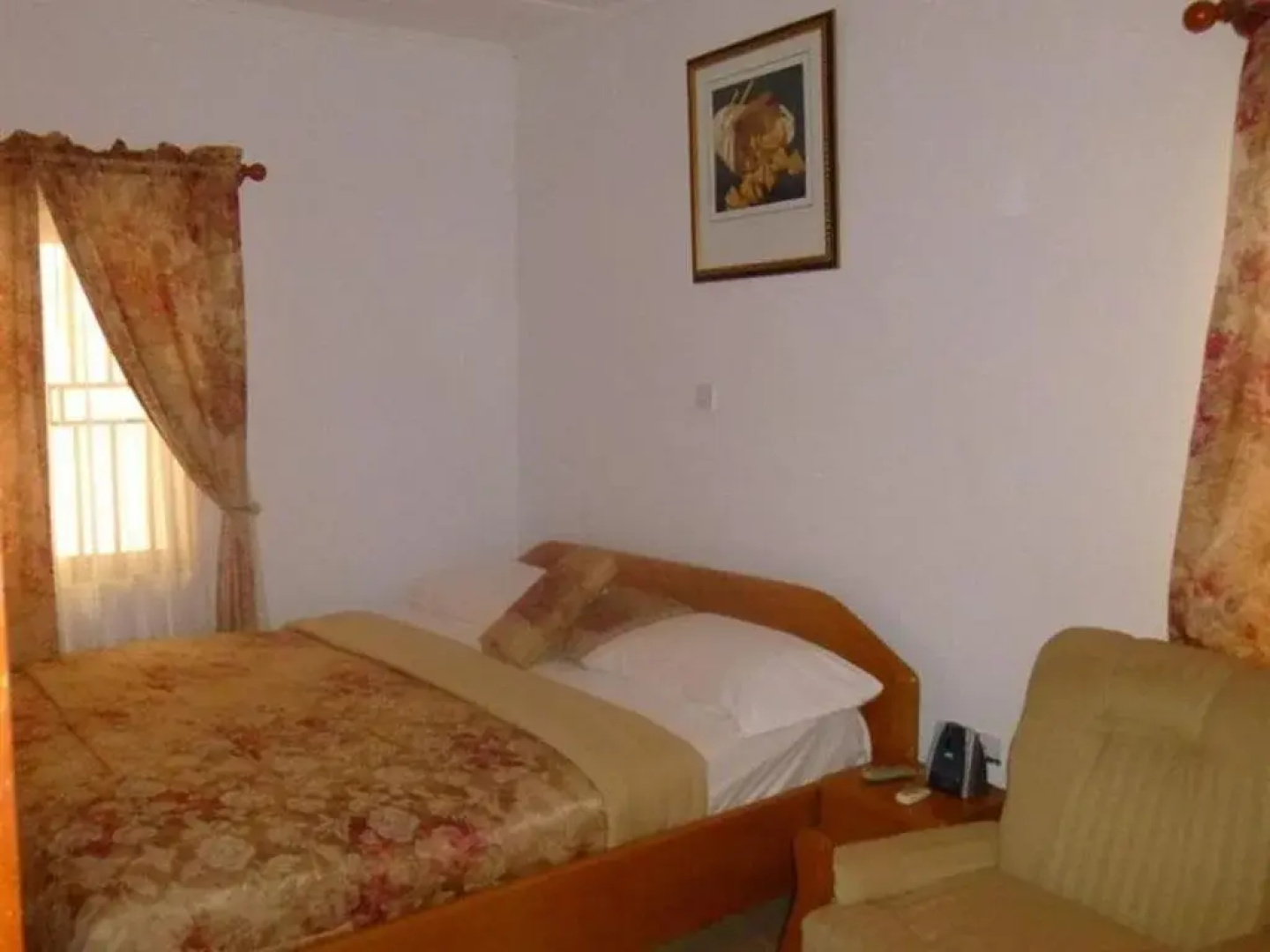 Ykat Suites