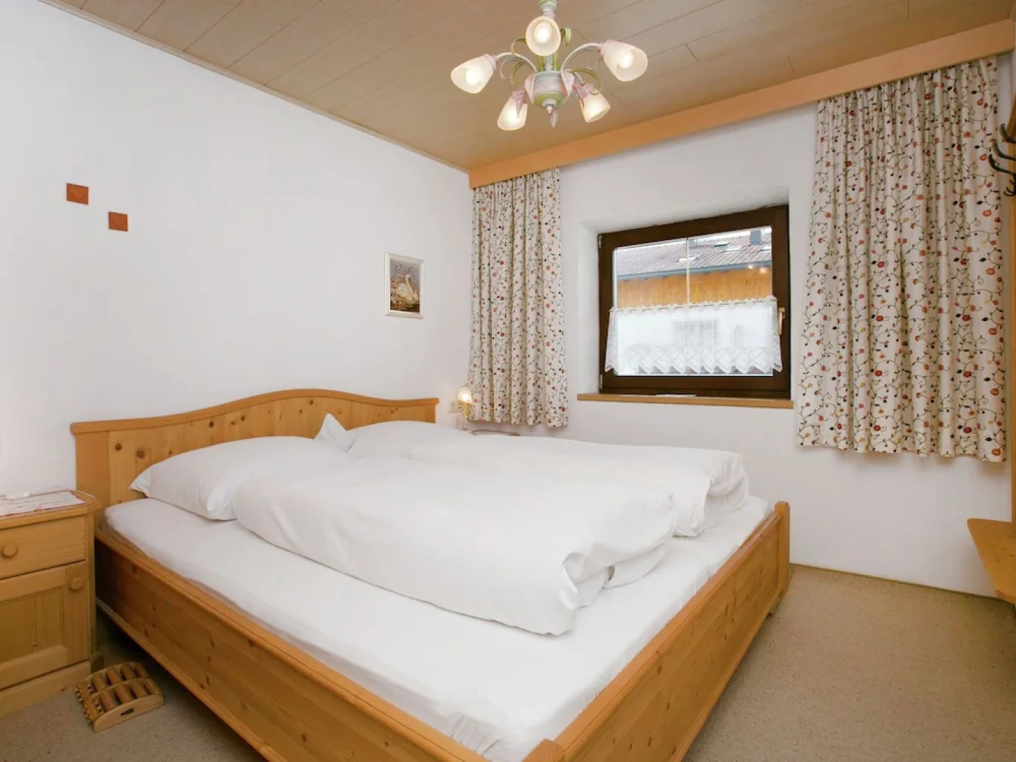 Beautiful Apartment in Strass im Zillertal With Parking