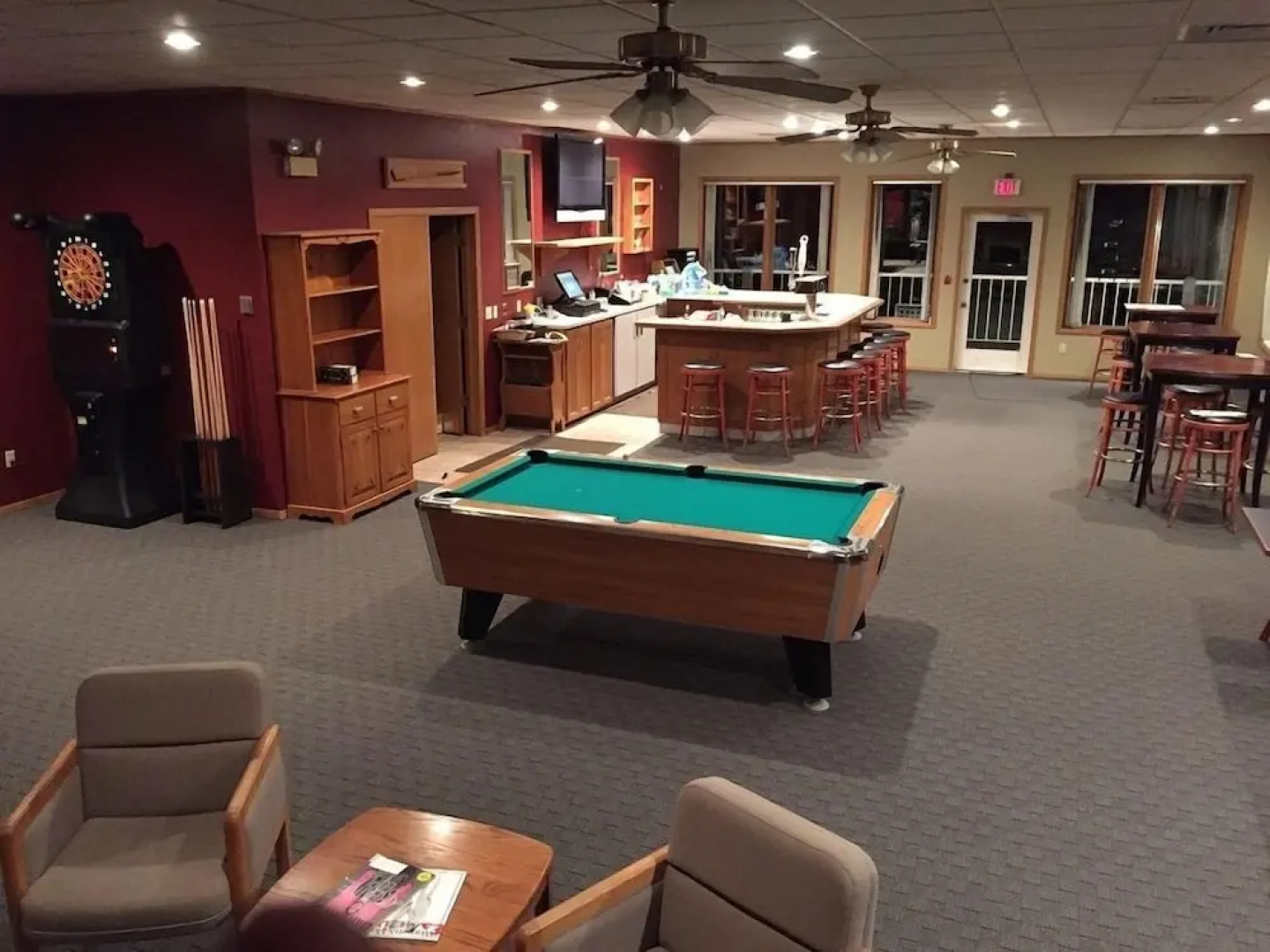 Cherry Hills Golf & Lodge