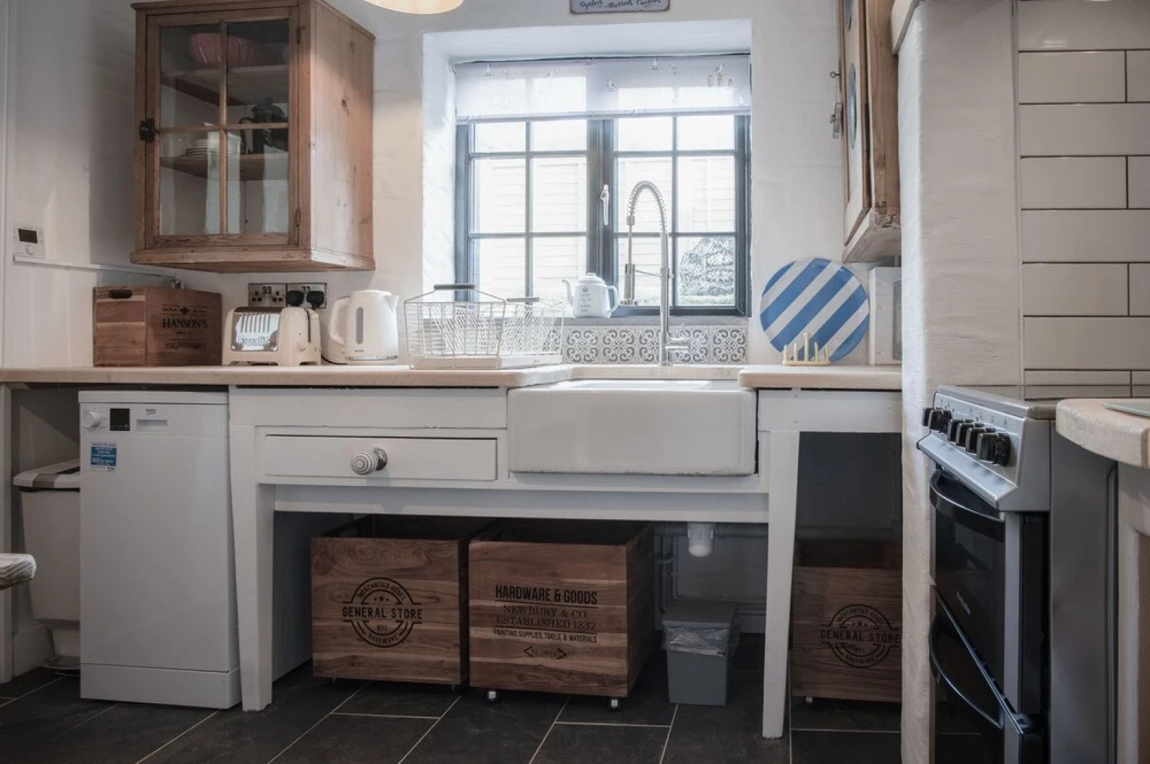 The Old Spa - 2 Bedroom Cottage - Pleasant Valley