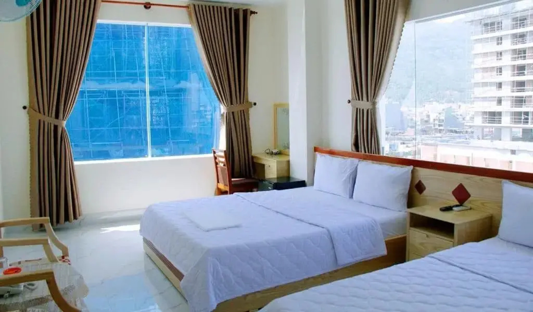 Yen Vy 04 Luxury Hotel