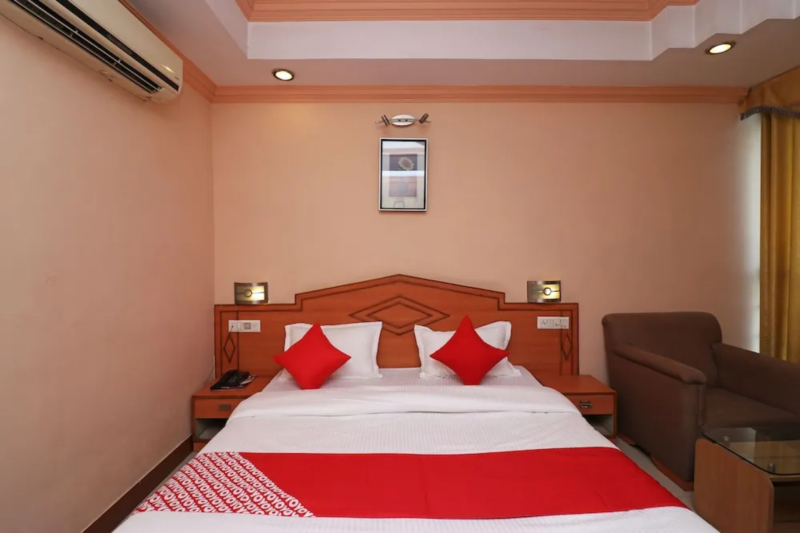 OYO 31010 Konark Regency