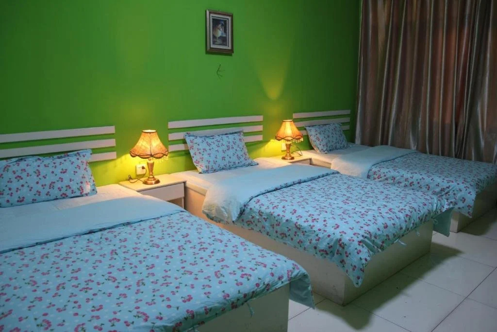 Fenghuang Soft Time Inn