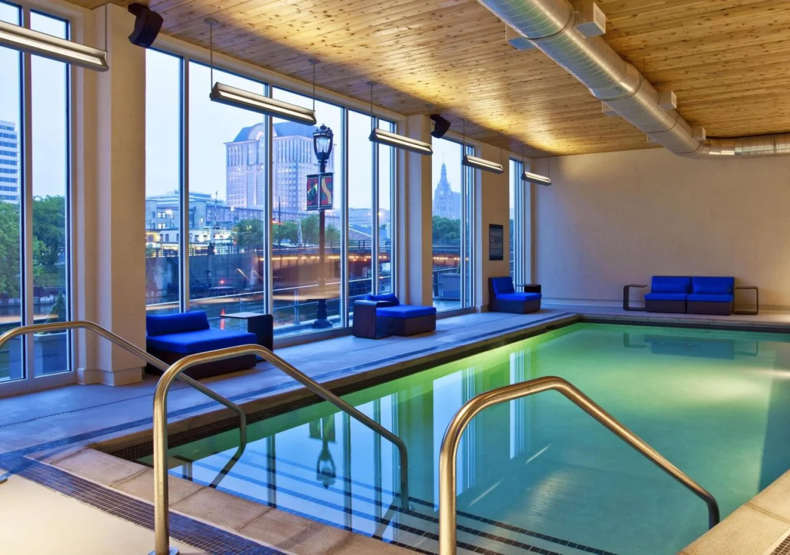 Aloft Milwaukee Downtown