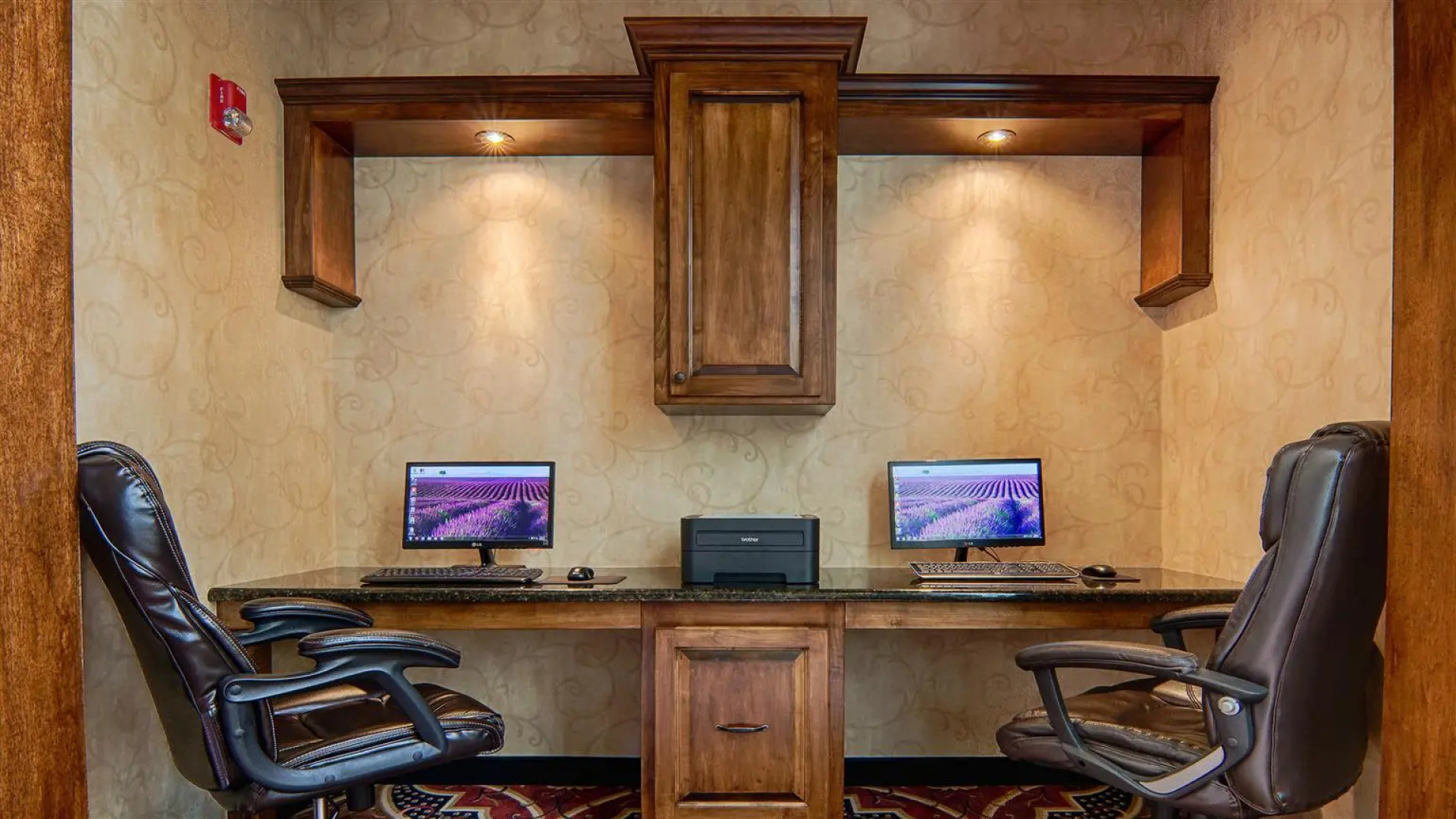 Best Western Plus Southpark Inn & Suites