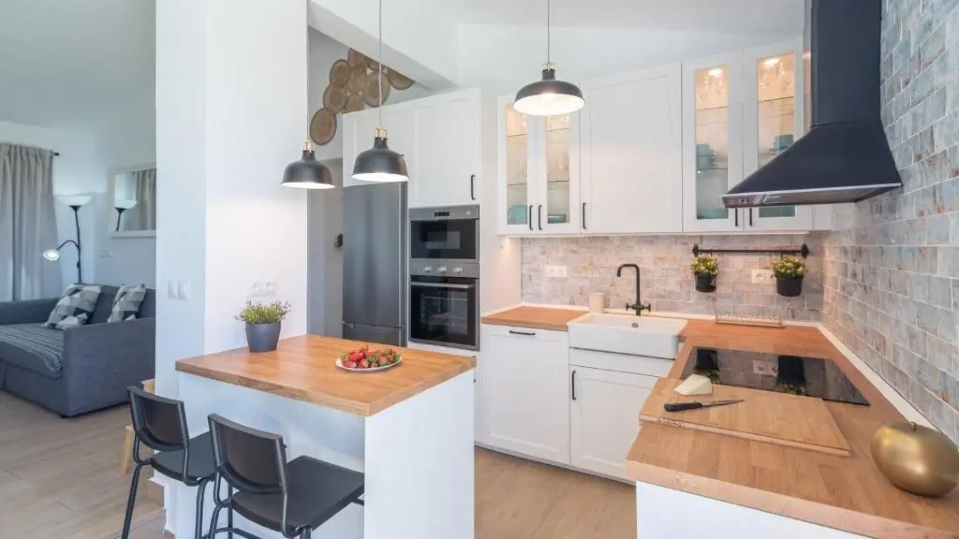 Cortijo Entre Pueblos Competa by Ruralidays