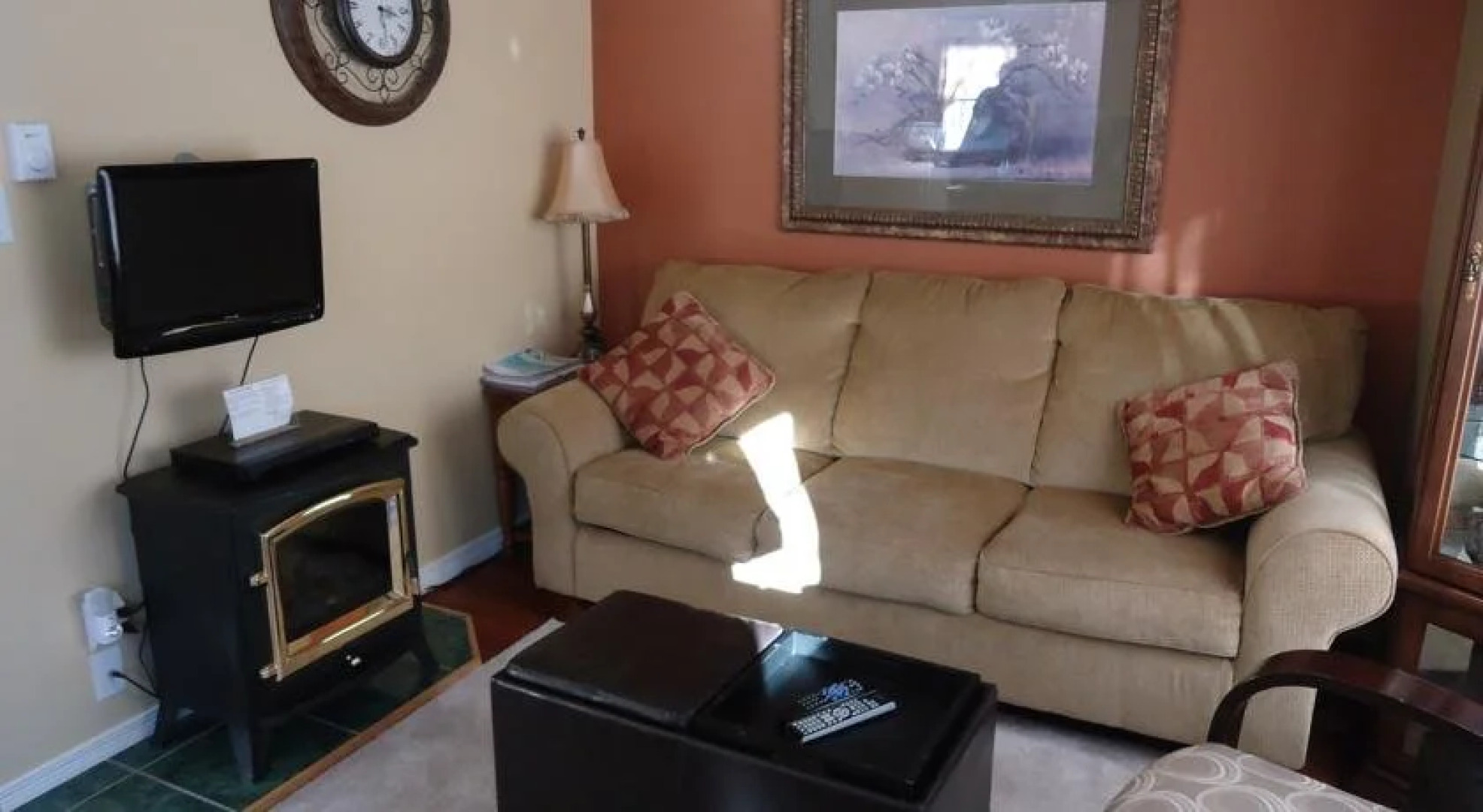 Little Island Lake Guest Suite