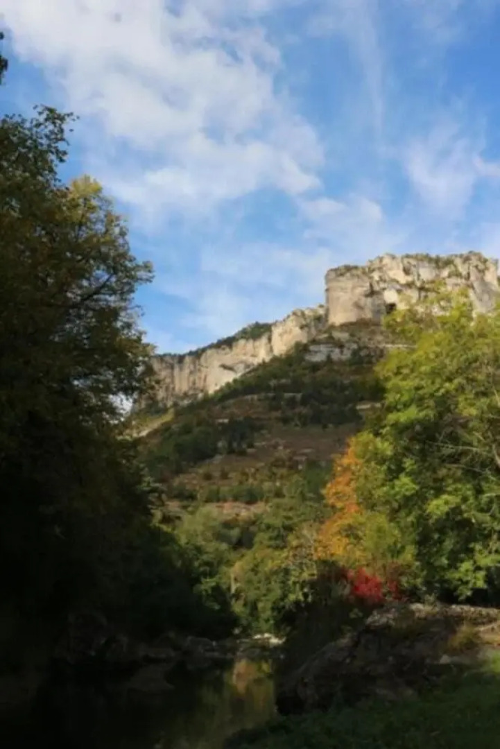 Villa With 4 Bedrooms In Saint-pierre-des-tripiers, With Wonderful Lake View, Private Pool, Furnished Garden - 41 Km From The Slopes