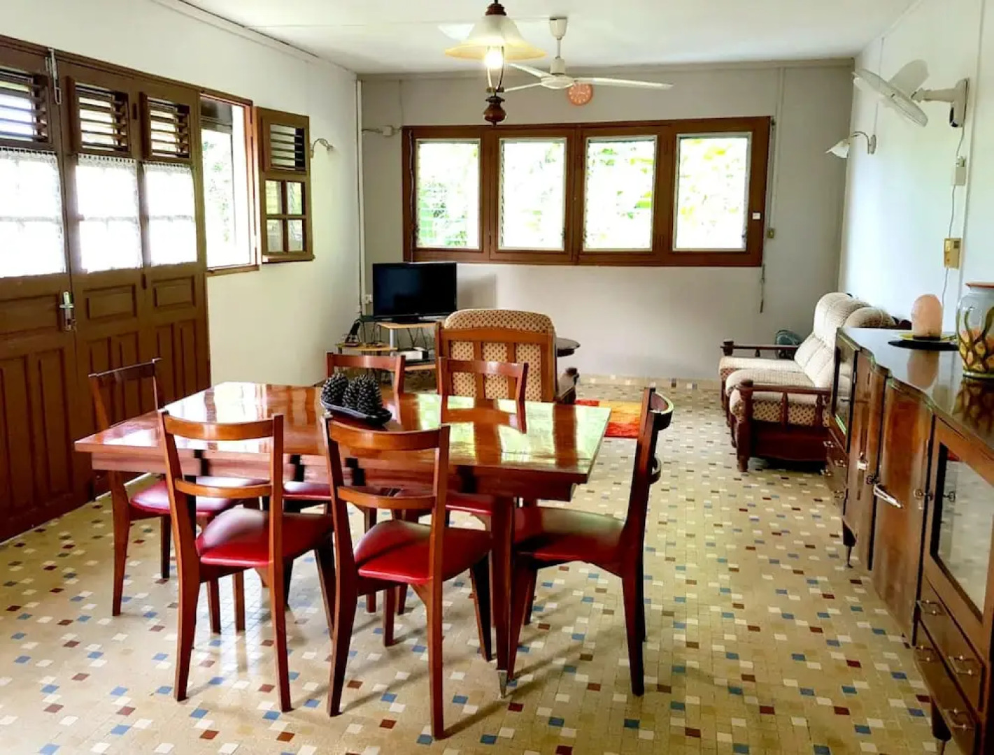 House With 2 Bedrooms in Le Lorrain, With Furnished Garden