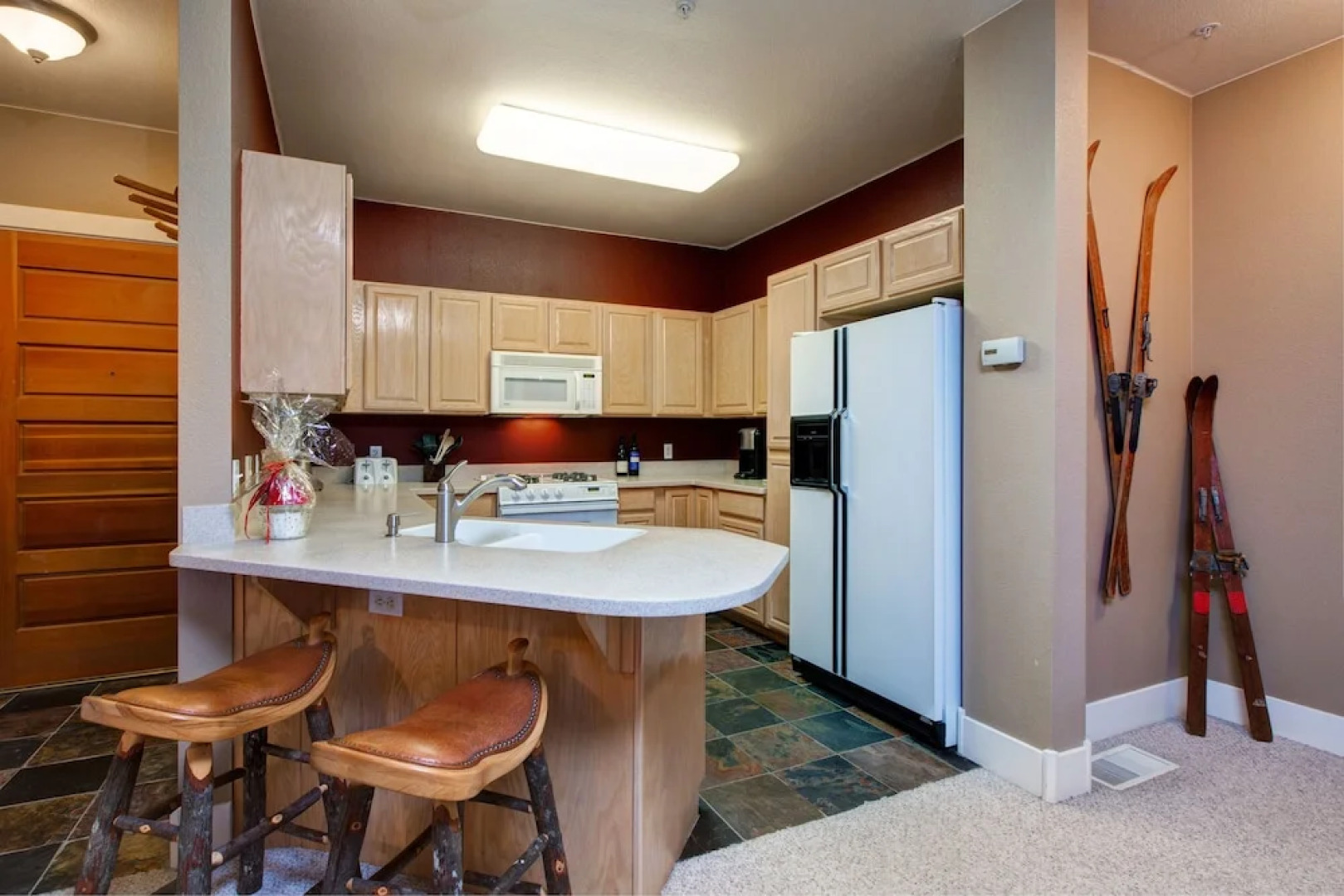 Mountain View Hot Tub Condo by RedAwning