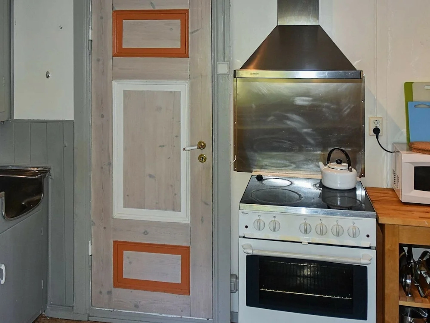 8 Person Holiday Home in Uggdal