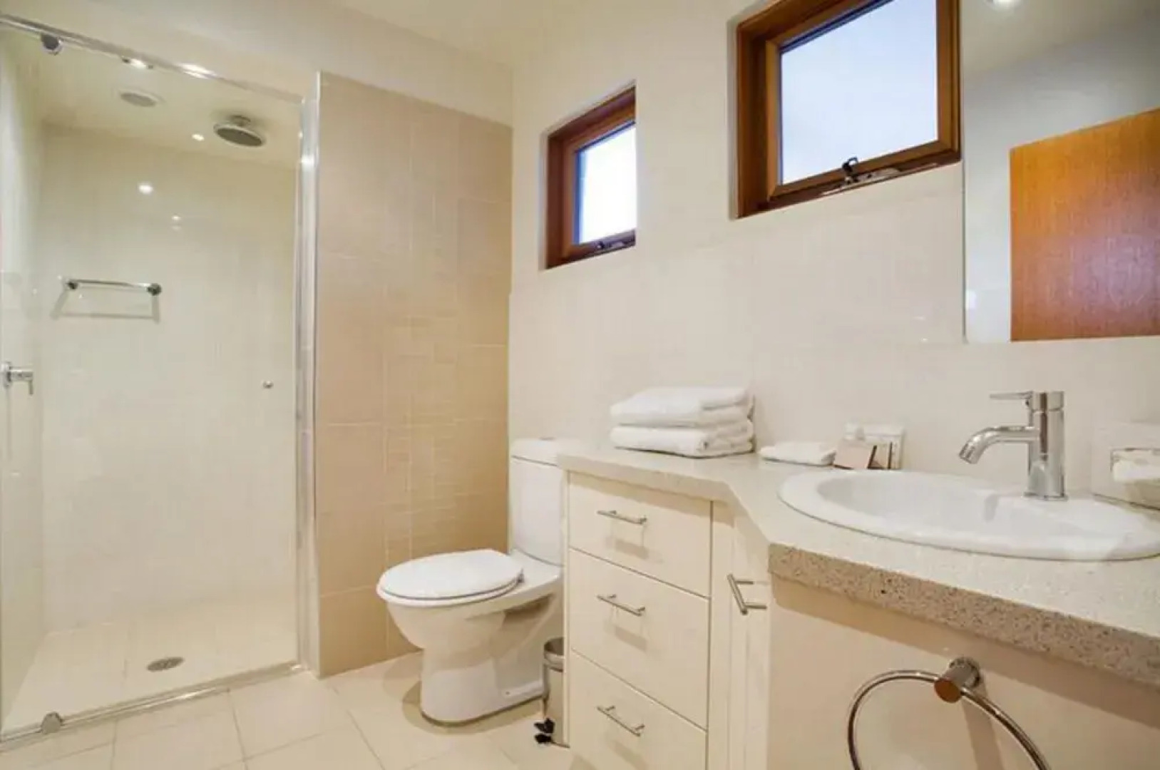 Oaks Lake Crackenback Resort