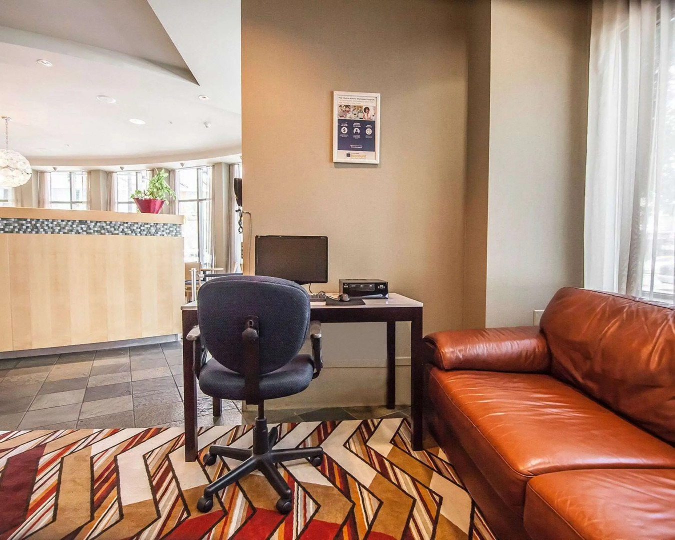 Comfort Hotel Vancouver Airport