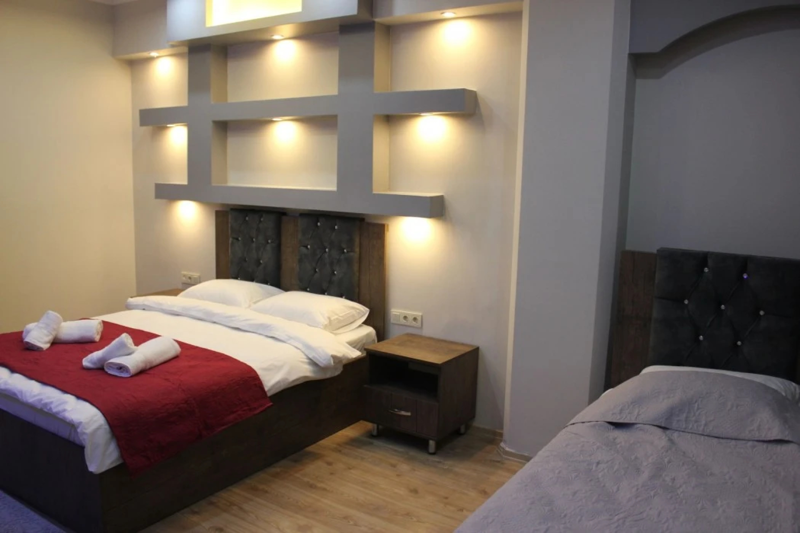 Rays Hotel