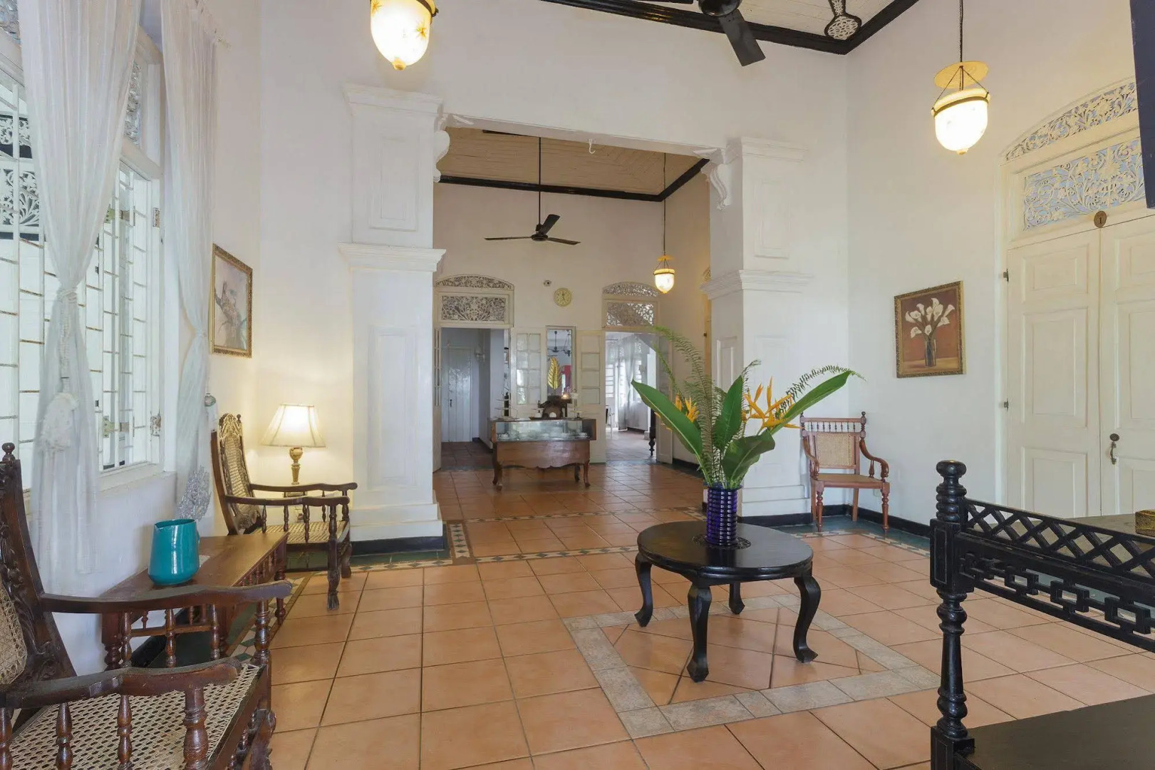 Royce Boutique Hotel