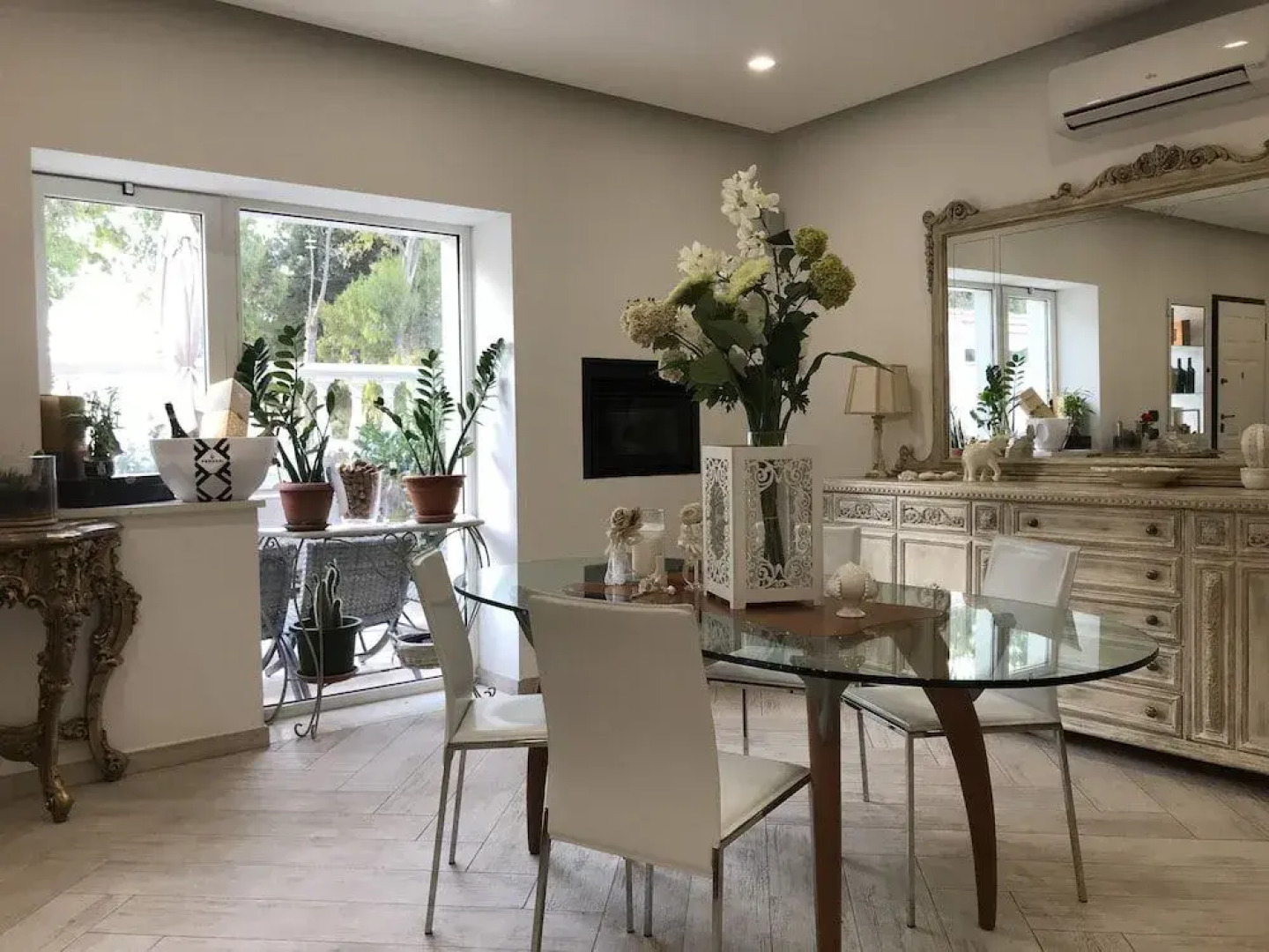 SunWine Bed & Breakfast