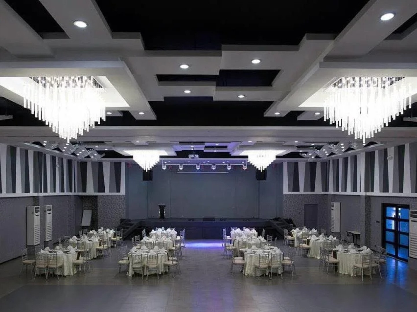 Isabela Zen Hotel & Restaurant Corporation