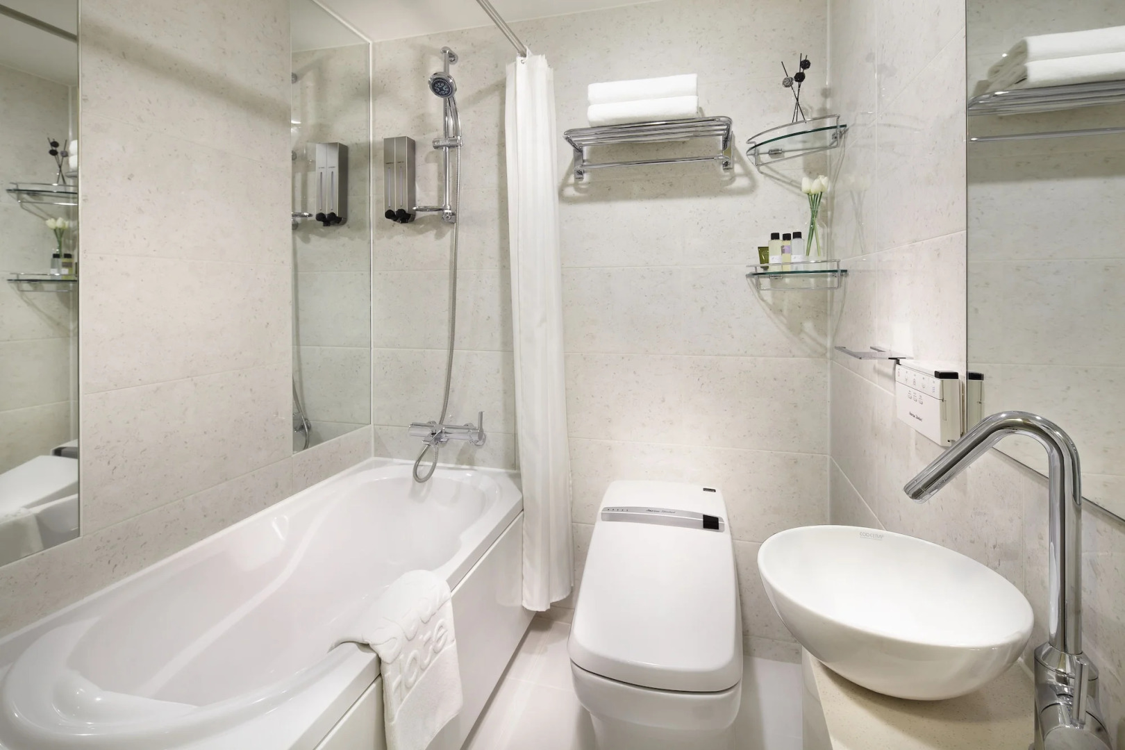 Travelodge Myeongdong Namsan