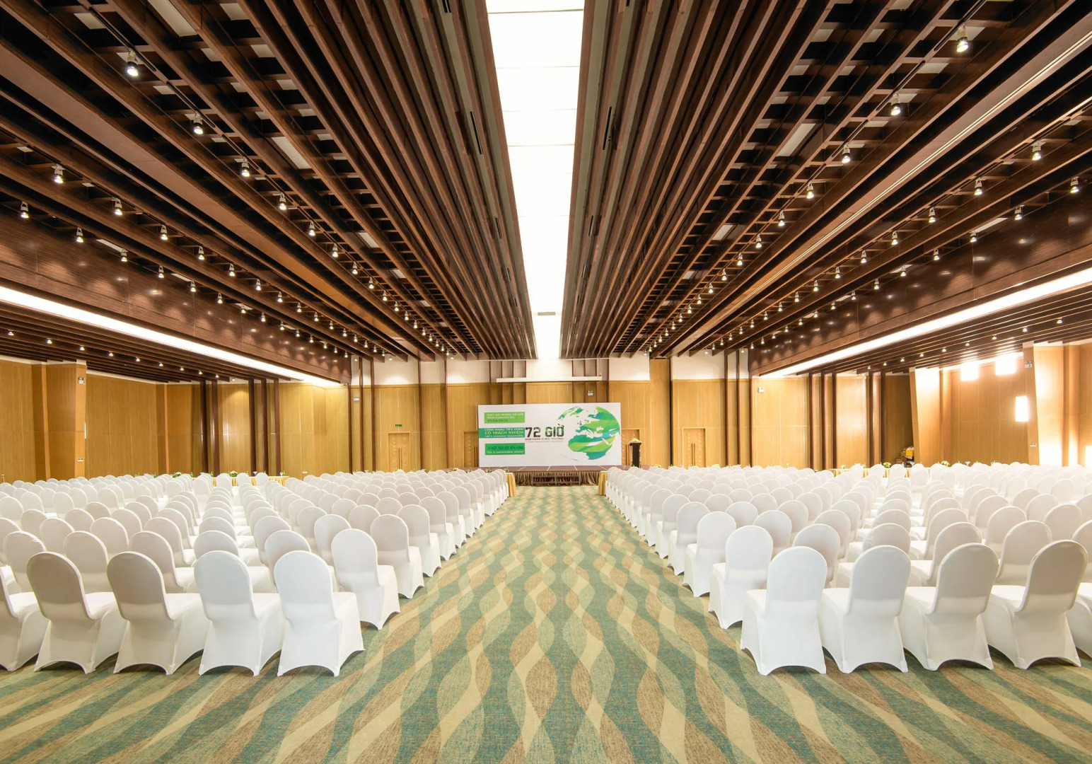 Royal Lotus Hotel Danang