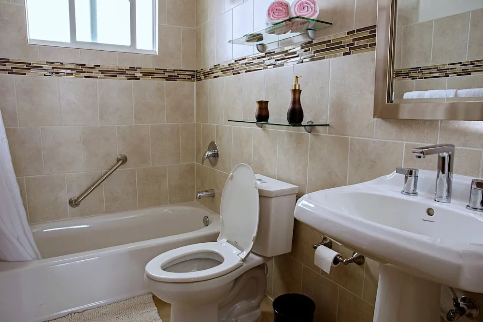 Four Diamonds Park Villas