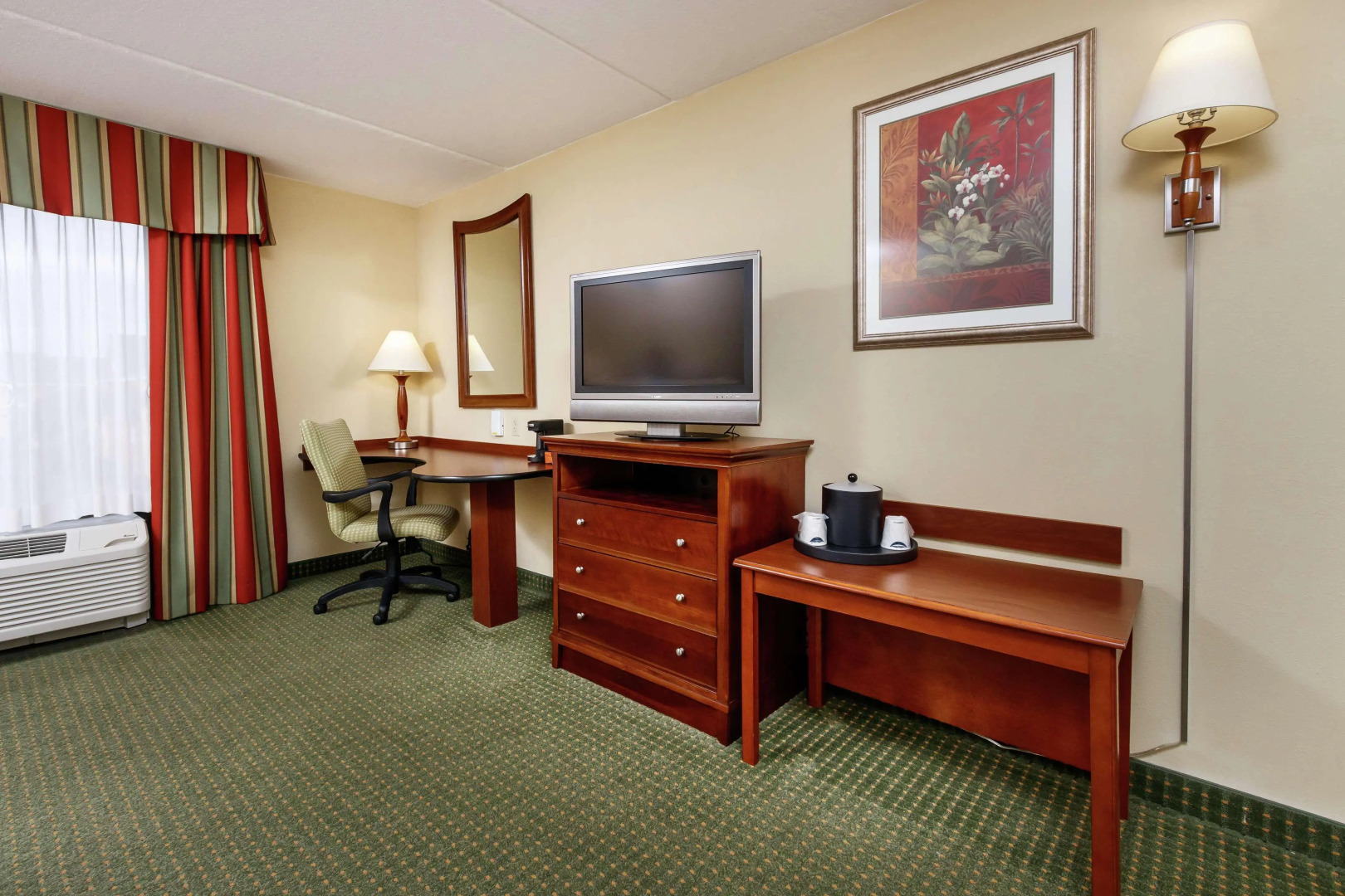 Hampton Inn & Suites Navarre