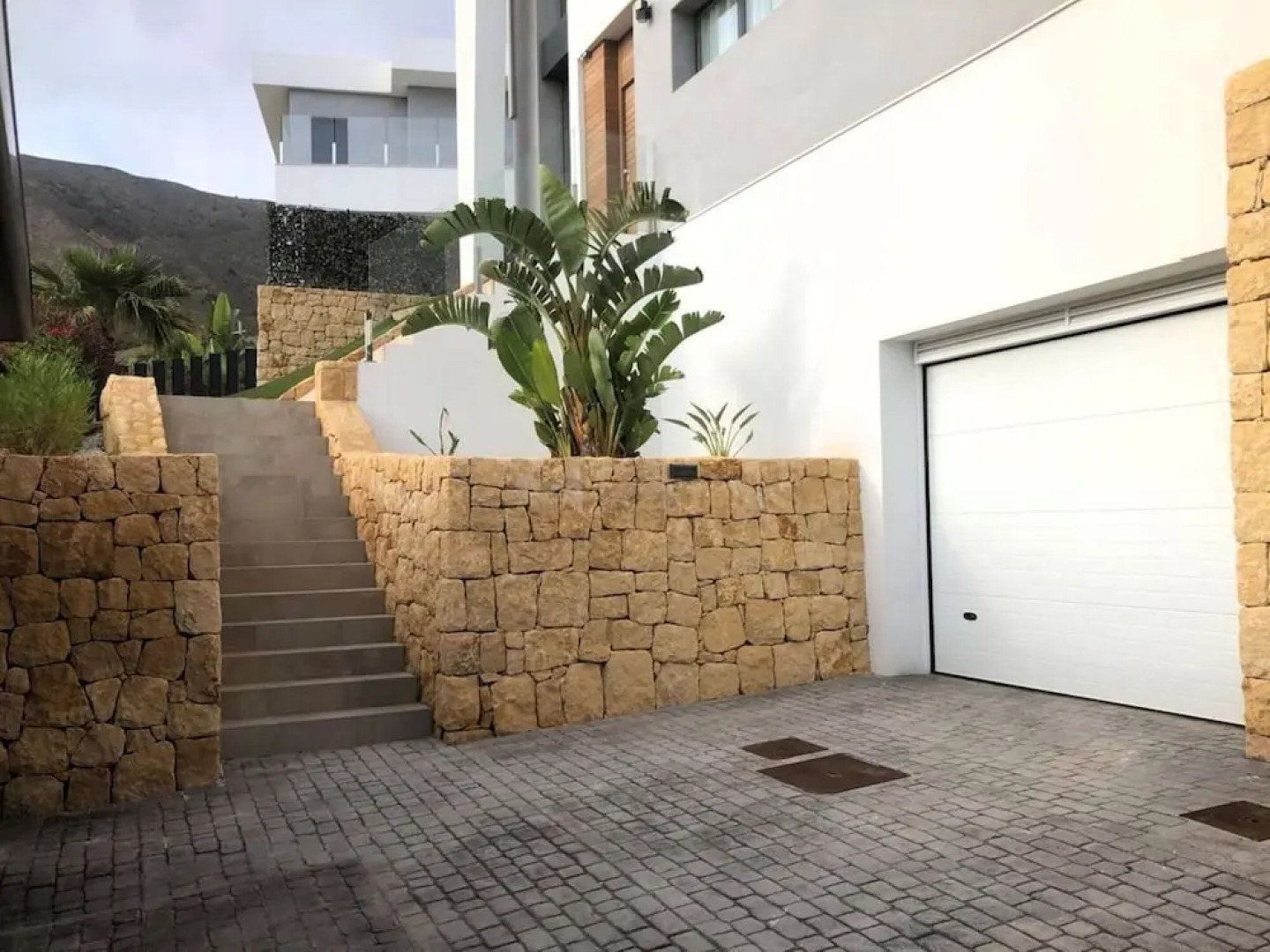 Scenic Villa With Heated Pool