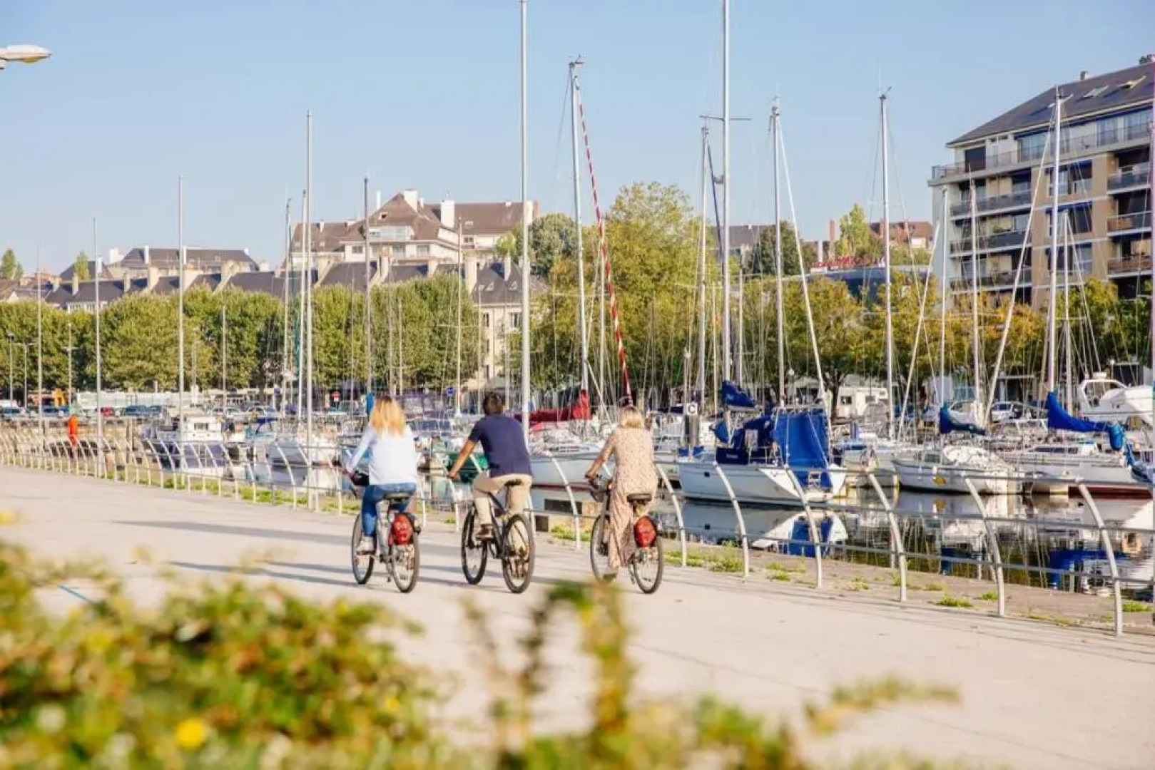 Appart avec jardin + SPA Nordique + proche c.ville