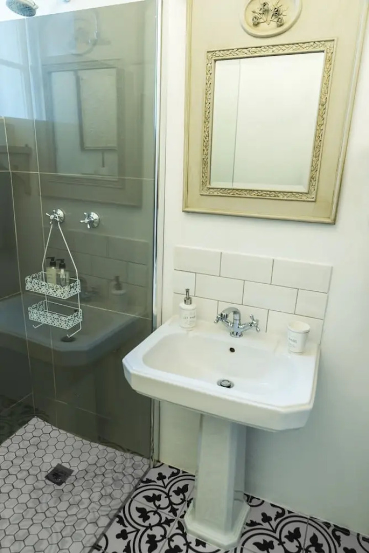 Domaine Du Cap Guest House